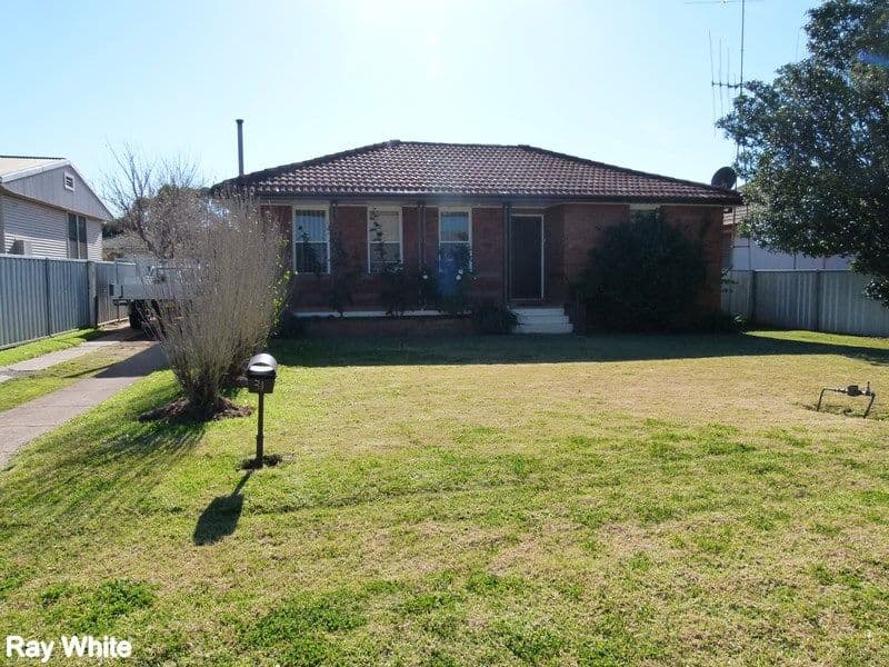 31 Scrivener Street, Forbes NSW 2871, Forbes - Image 1