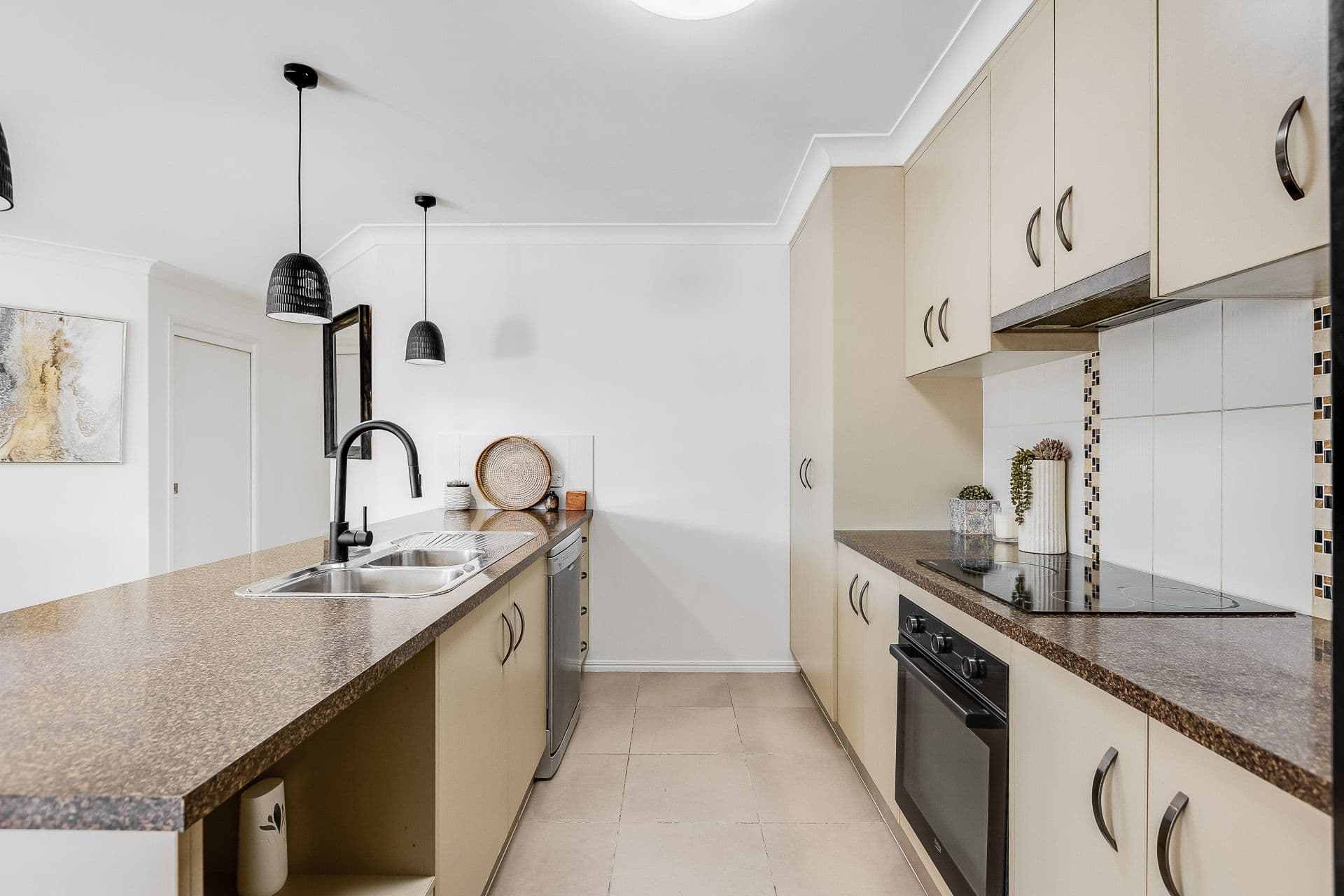 1 Grandslam Street, Glenvale QLD 4350, Glenvale - Thumbnail 5
