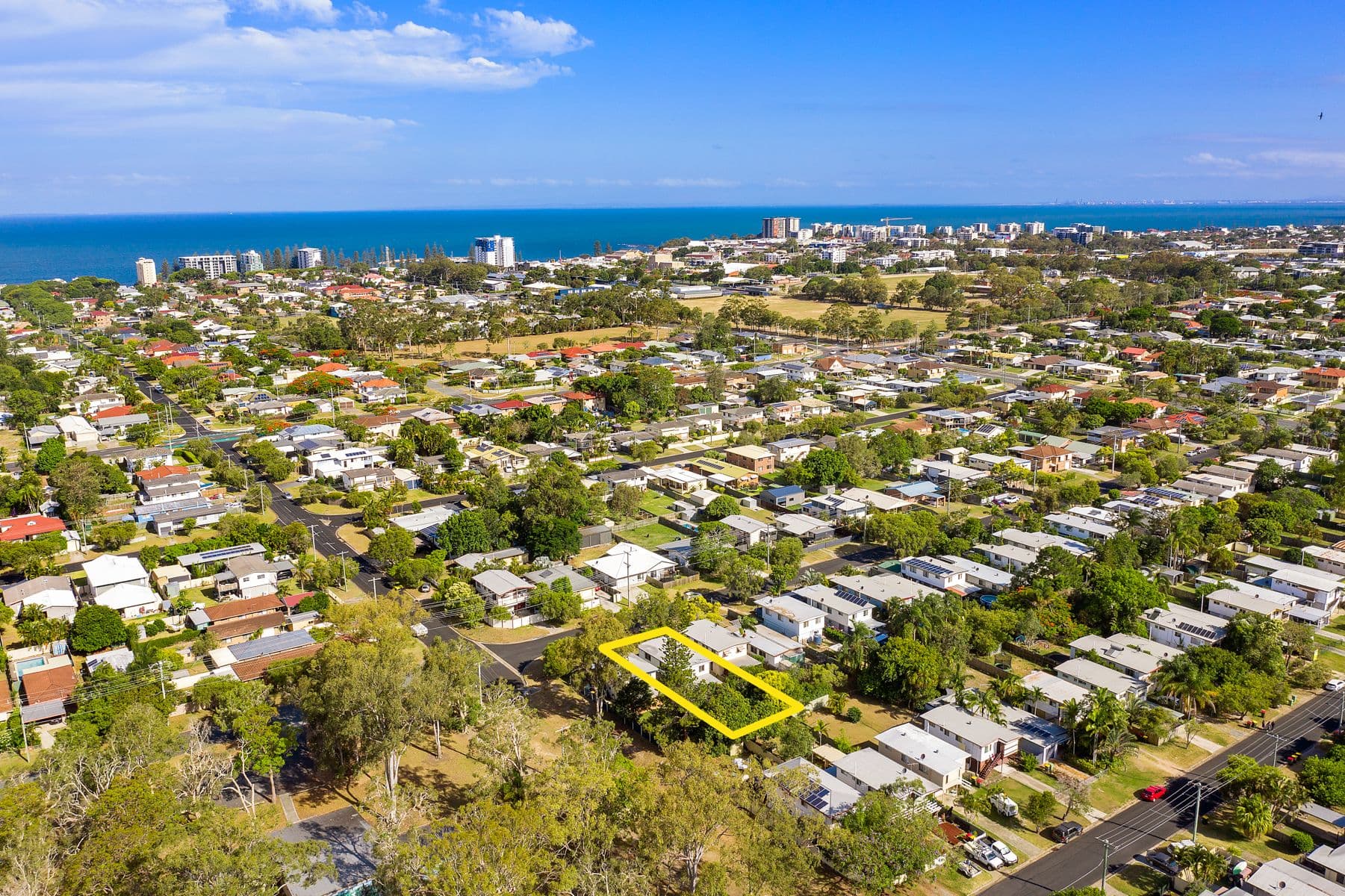 47 Sportsground Street, Redcliffe QLD 4020, Redcliffe - Thumbnail 2