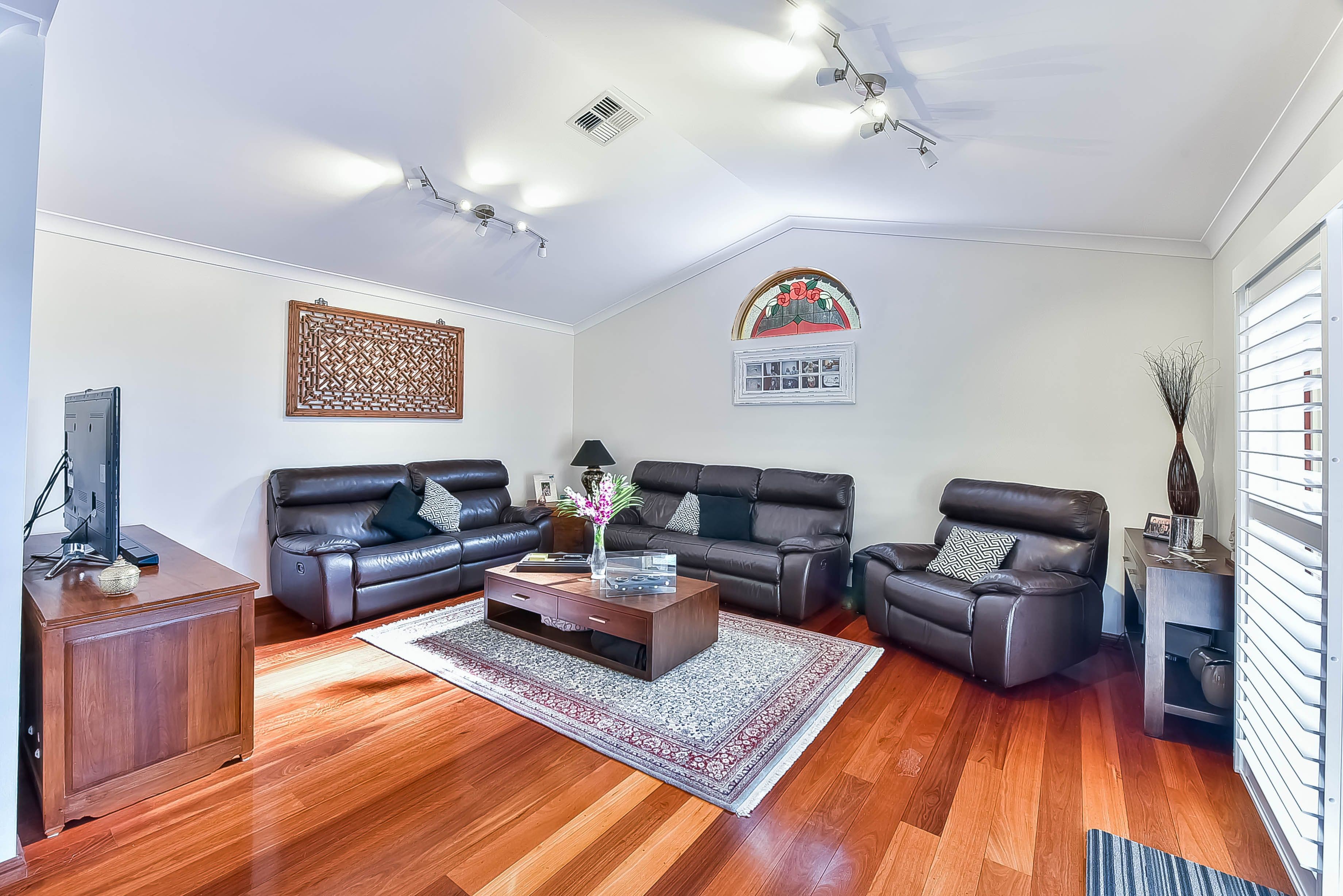 18 Governors Way, Macquarie Links - Thumbnail 7