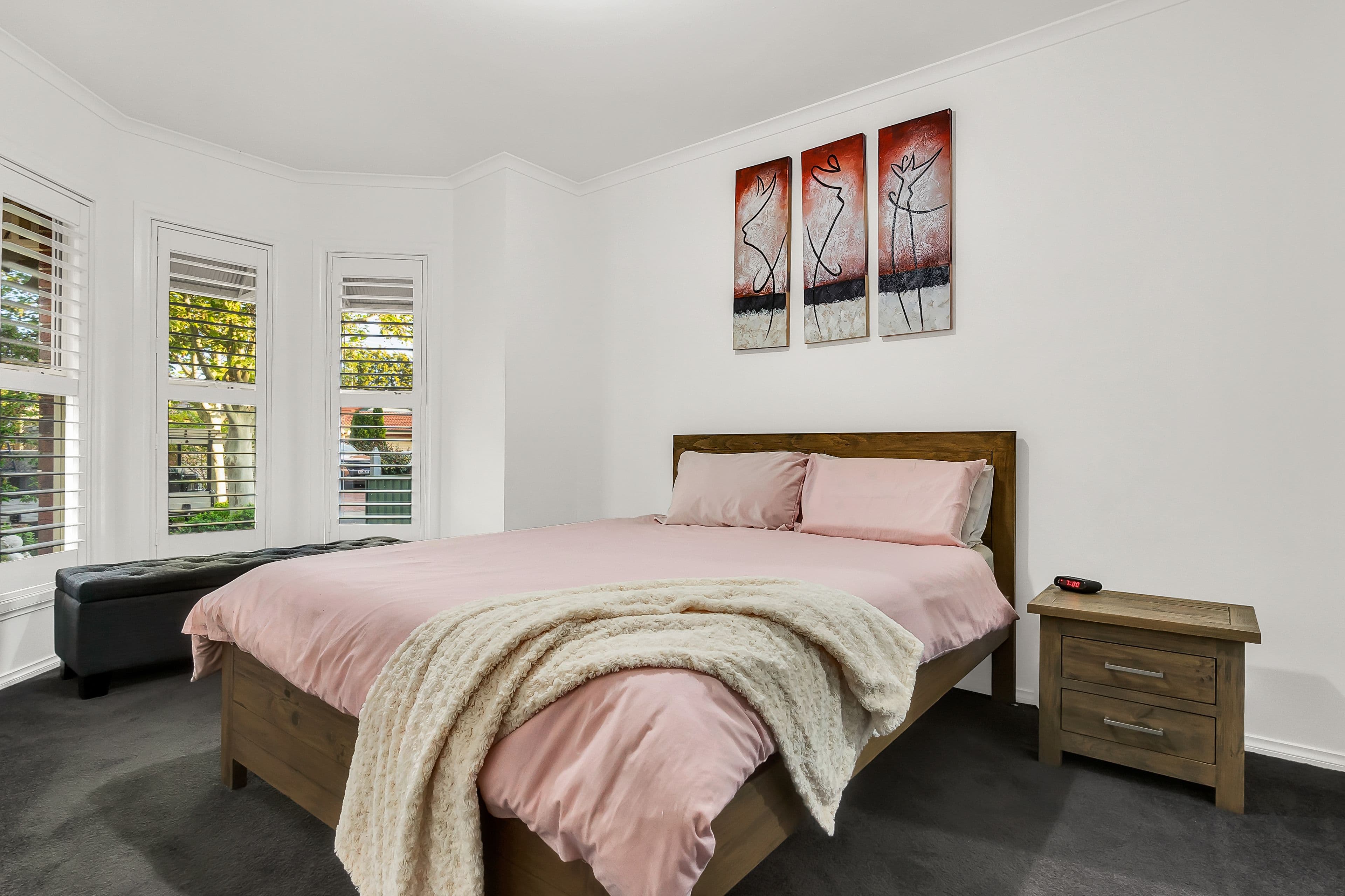 13 Burlington Close, Wyndham Vale VIC 3024, Wyndham Vale - Thumbnail 2