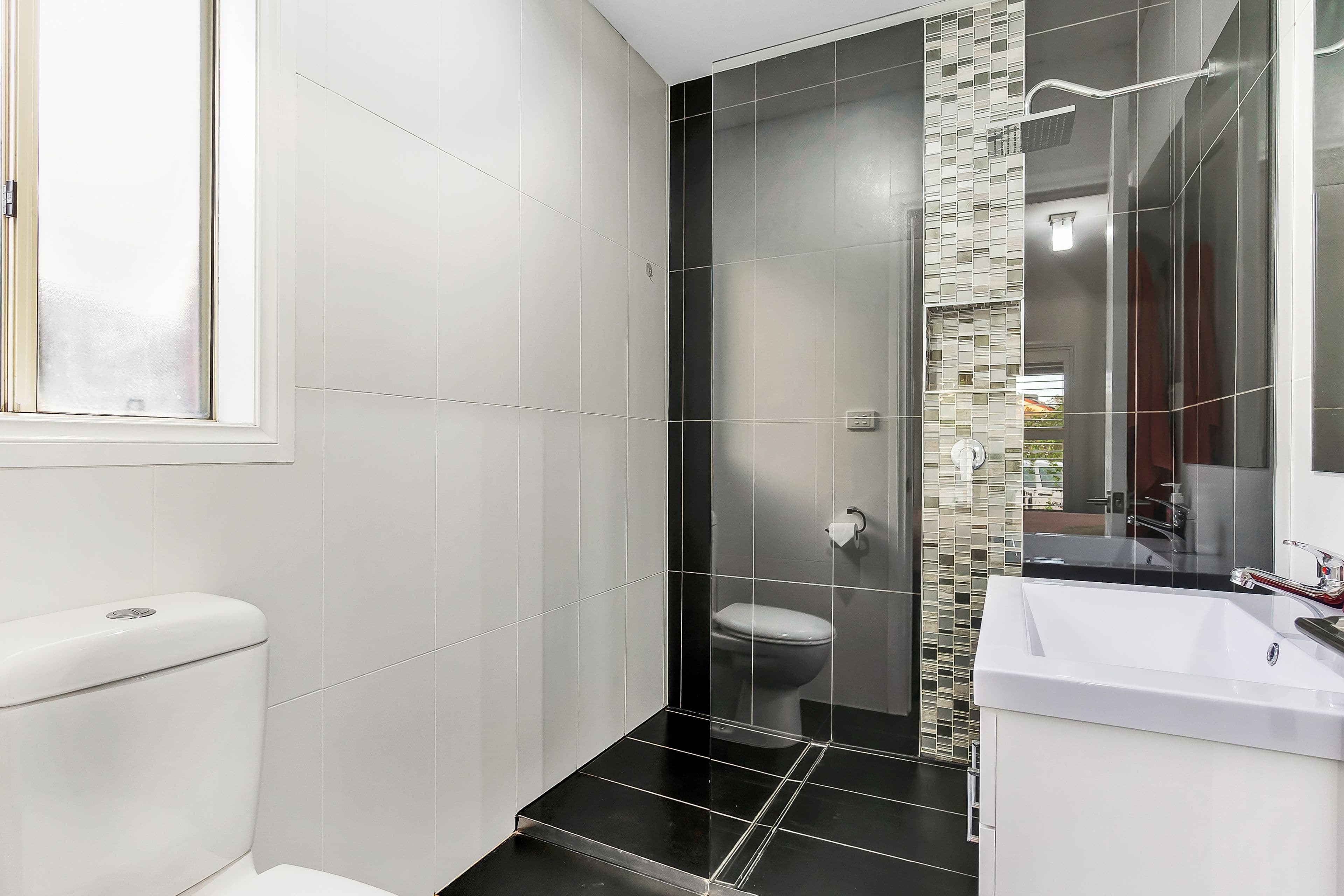 13 Burlington Close, Wyndham Vale VIC 3024, Wyndham Vale - Thumbnail 3