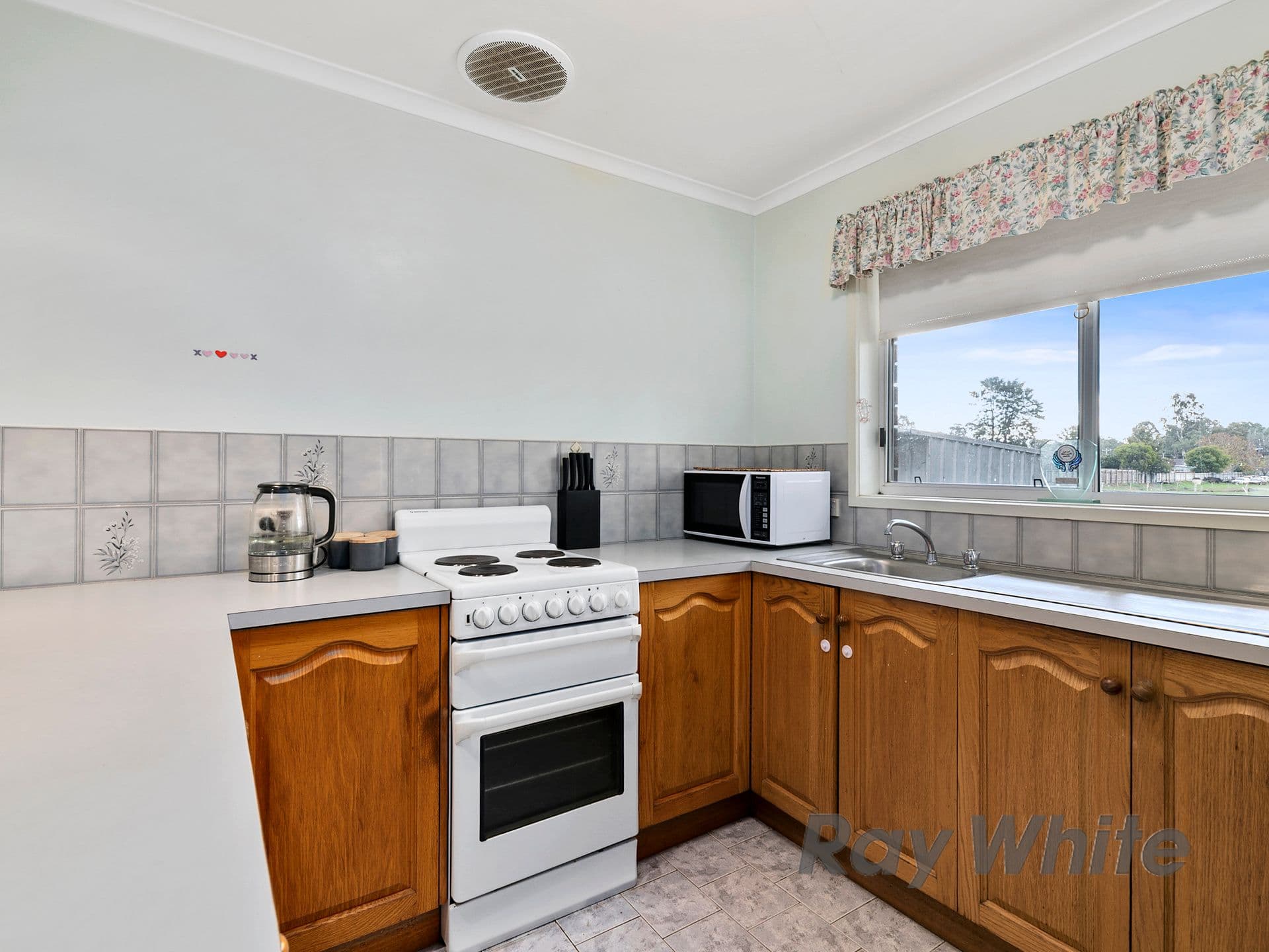 9 Rose Court, Benalla VIC 3672, Benalla - Thumbnail 5