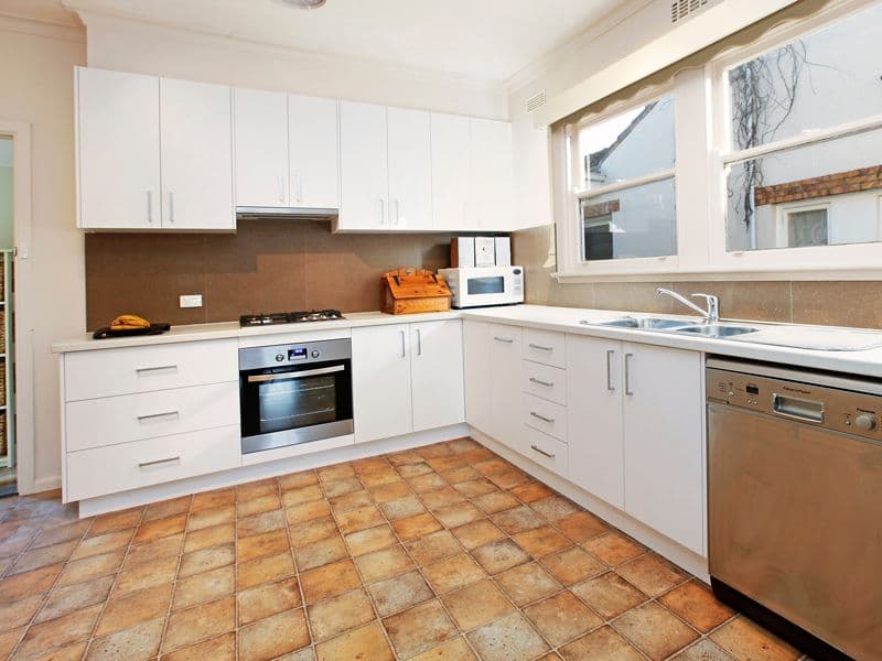 18 Rugby Street, BELMONT VIC 3216, Belmont - Thumbnail 4
