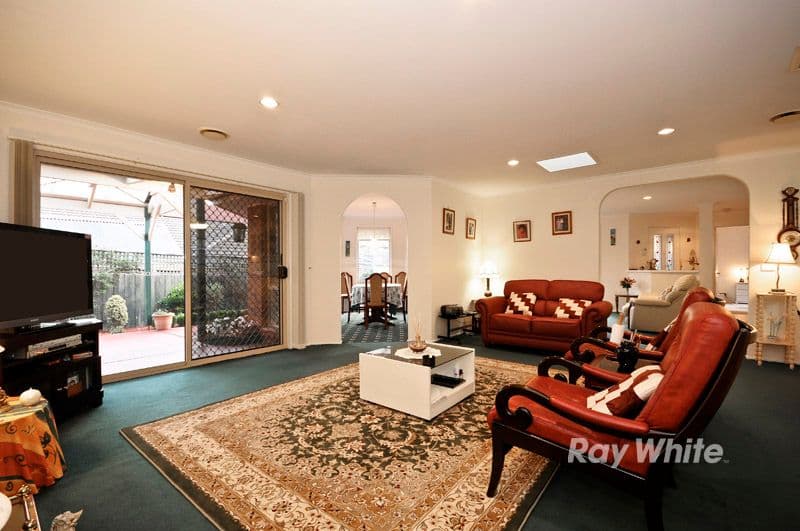 17 Lakewood Drive, KNOXFIELD VIC 3180, Knoxfield - Thumbnail 3