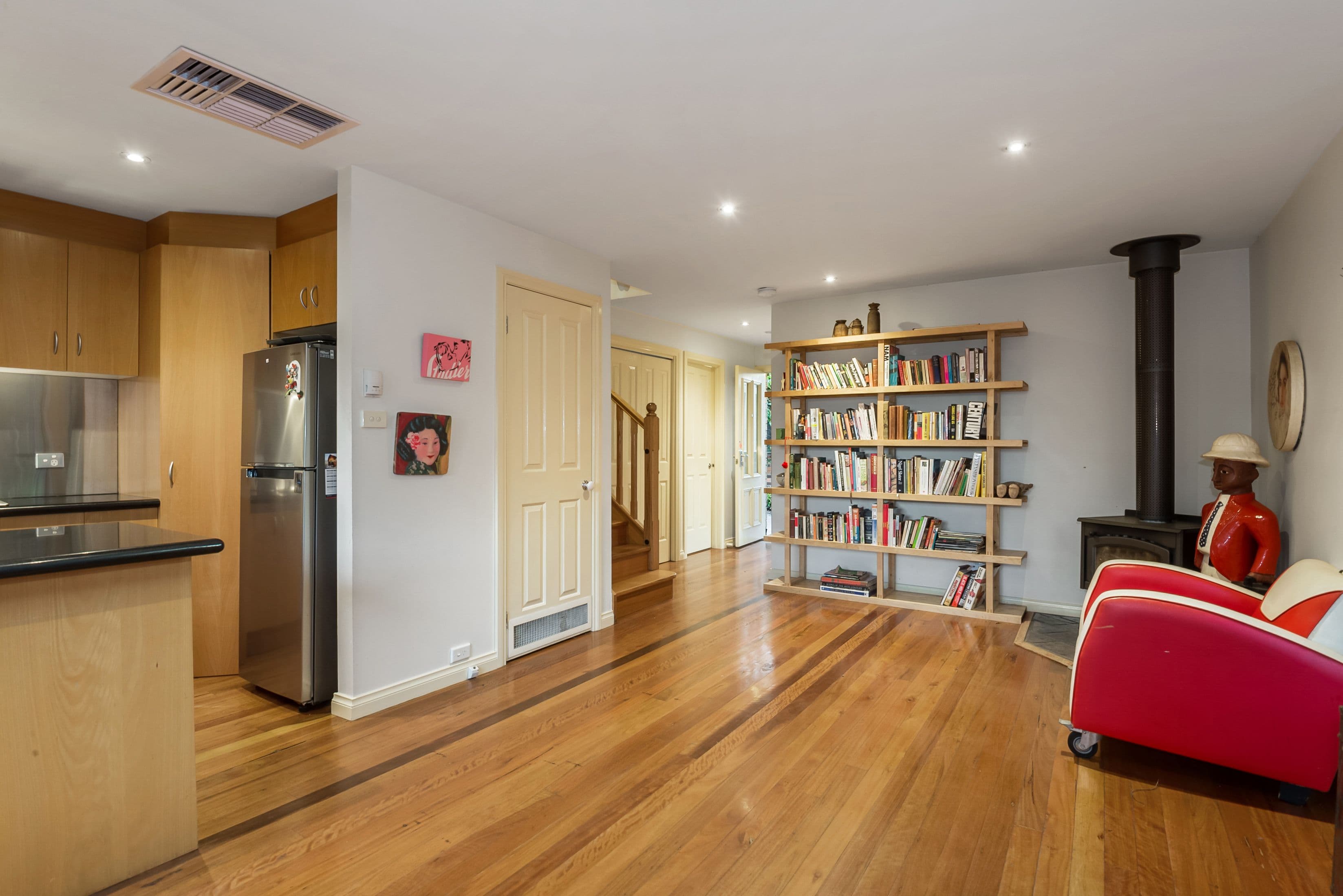 68 The Boulevard, Ivanhoe, Ivanhoe - Thumbnail 2