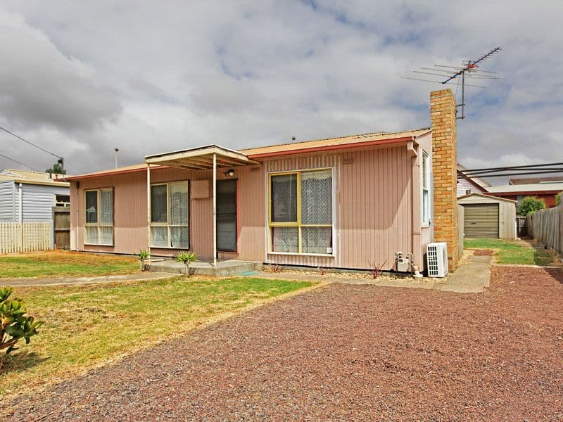 13 Dundas Street, HERNE HILL VIC 3218, Herne Hill - Thumbnail 2