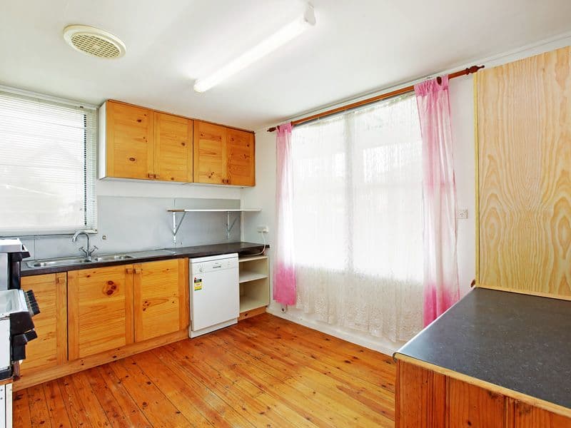 13 Dundas Street, HERNE HILL VIC 3218, Herne Hill - Thumbnail 5