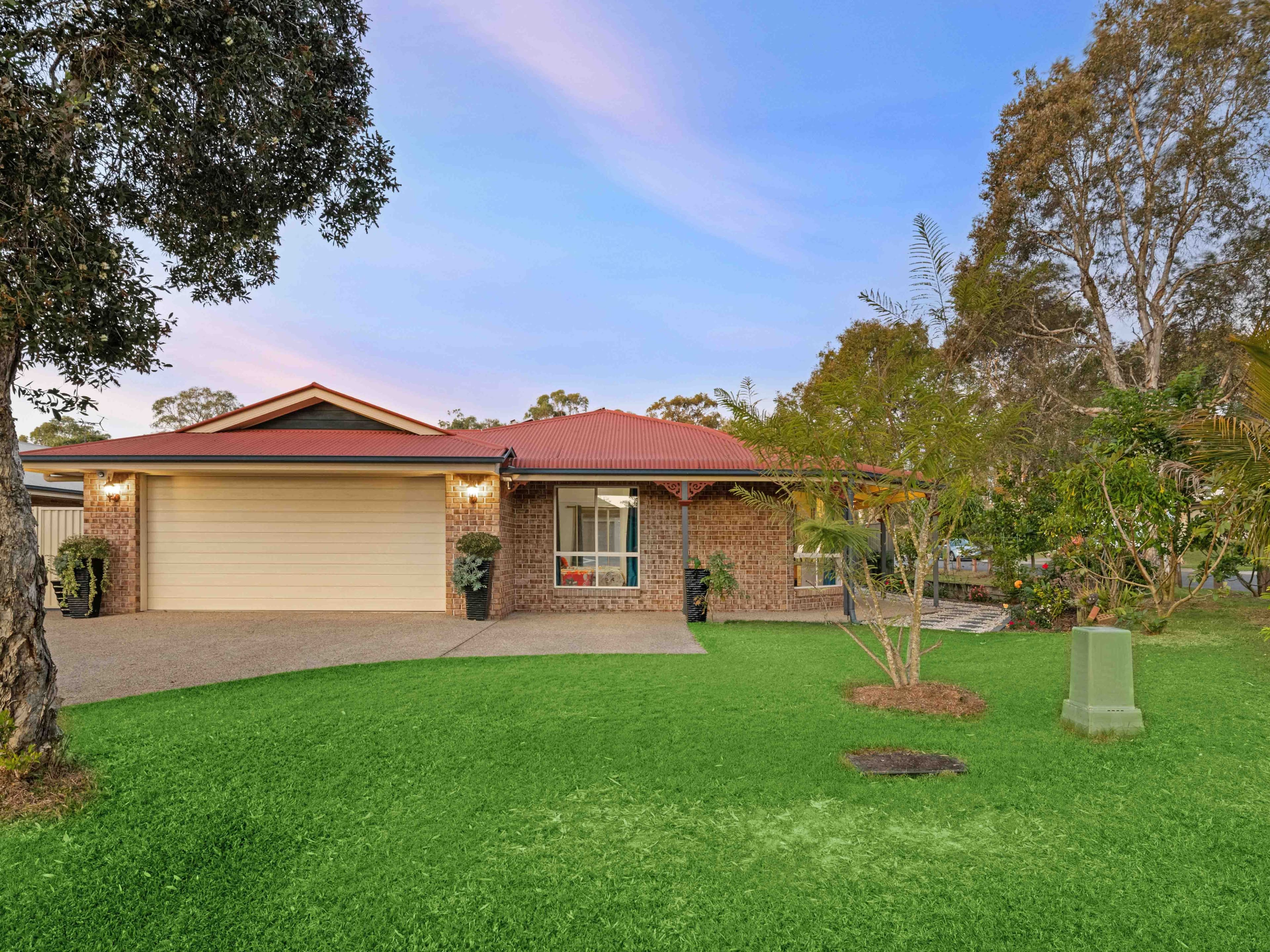 16 Talisker Place, Parkinson QLD 4115, Parkinson - Image 1