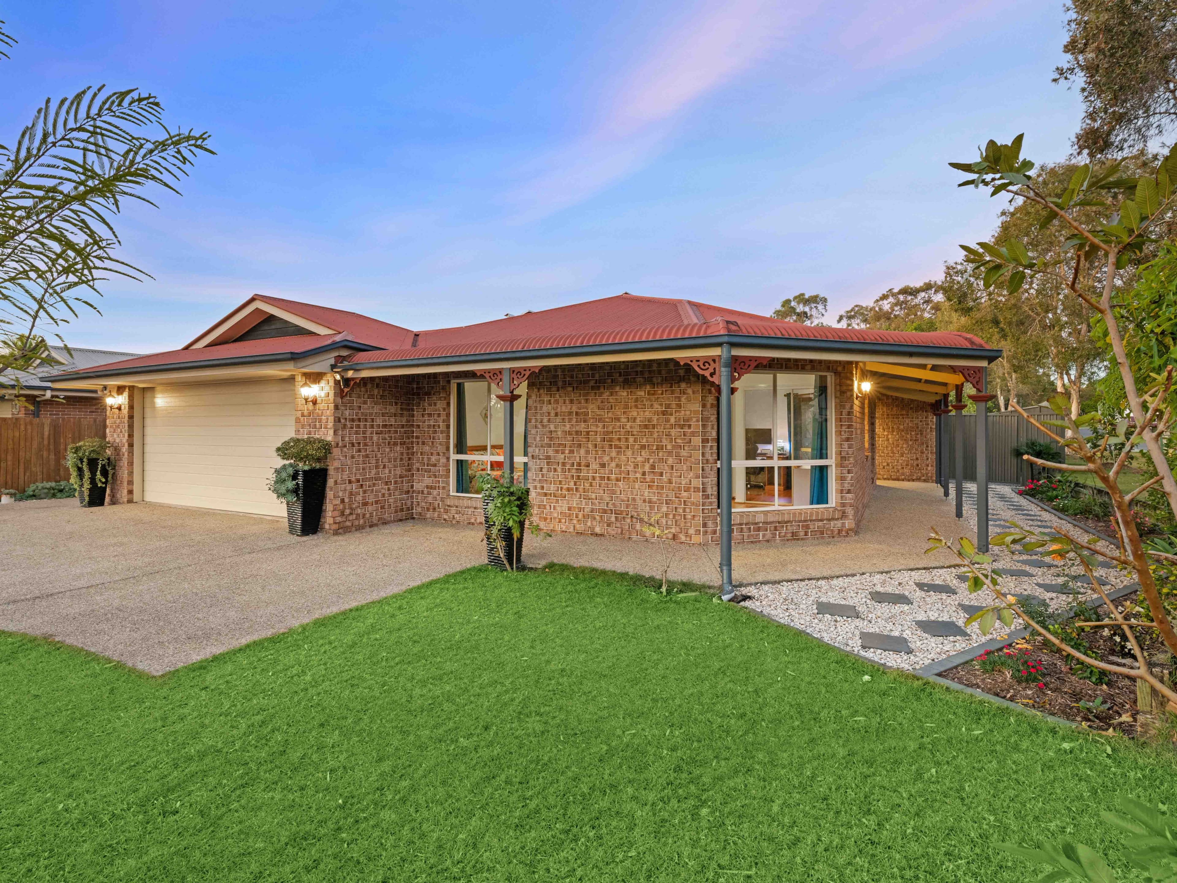 16 Talisker Place, Parkinson QLD 4115, Parkinson - Thumbnail 2