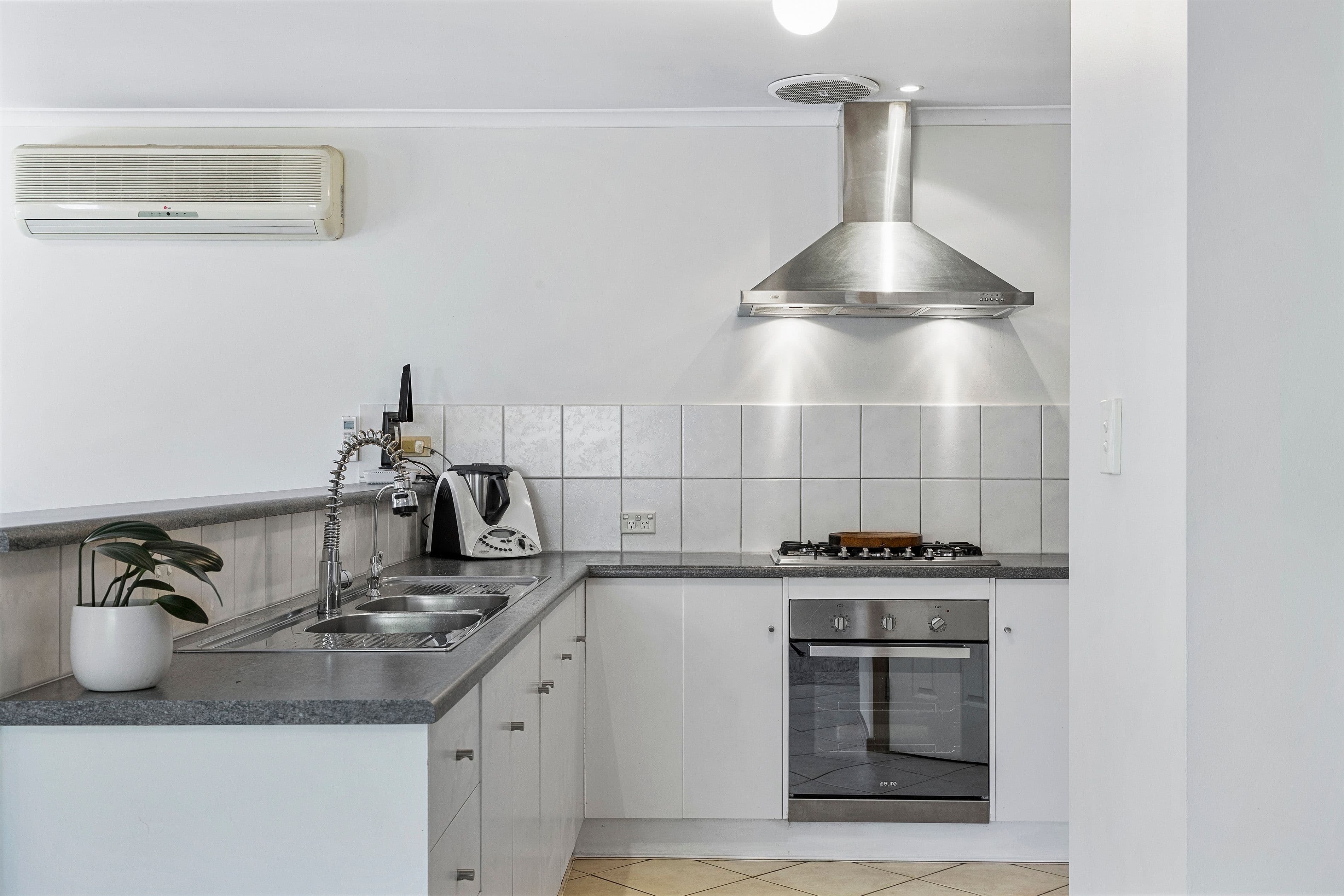 80A Oxford Street, Oakden SA 5086, Oakden - Thumbnail 6