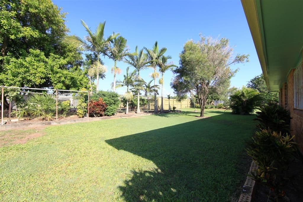 10 Barlow Street, BUNDABERG NORTH QLD 4670, Bundaberg North - Thumbnail 3