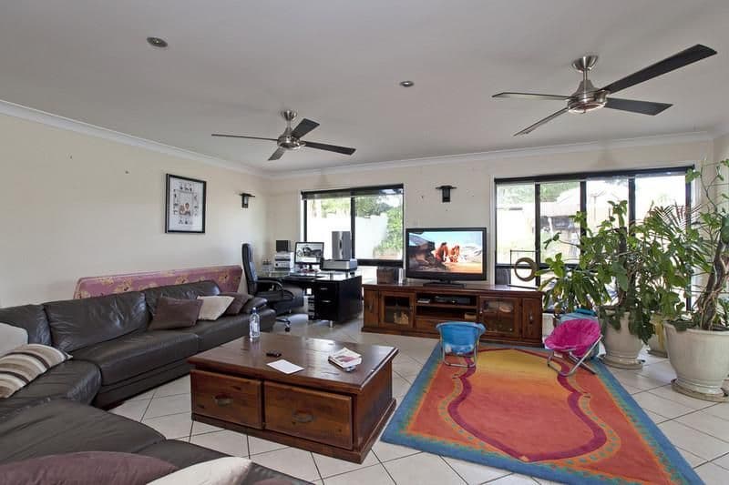 21 Marine Street, REDLAND BAY QLD 4165, Redland Bay - Thumbnail 3
