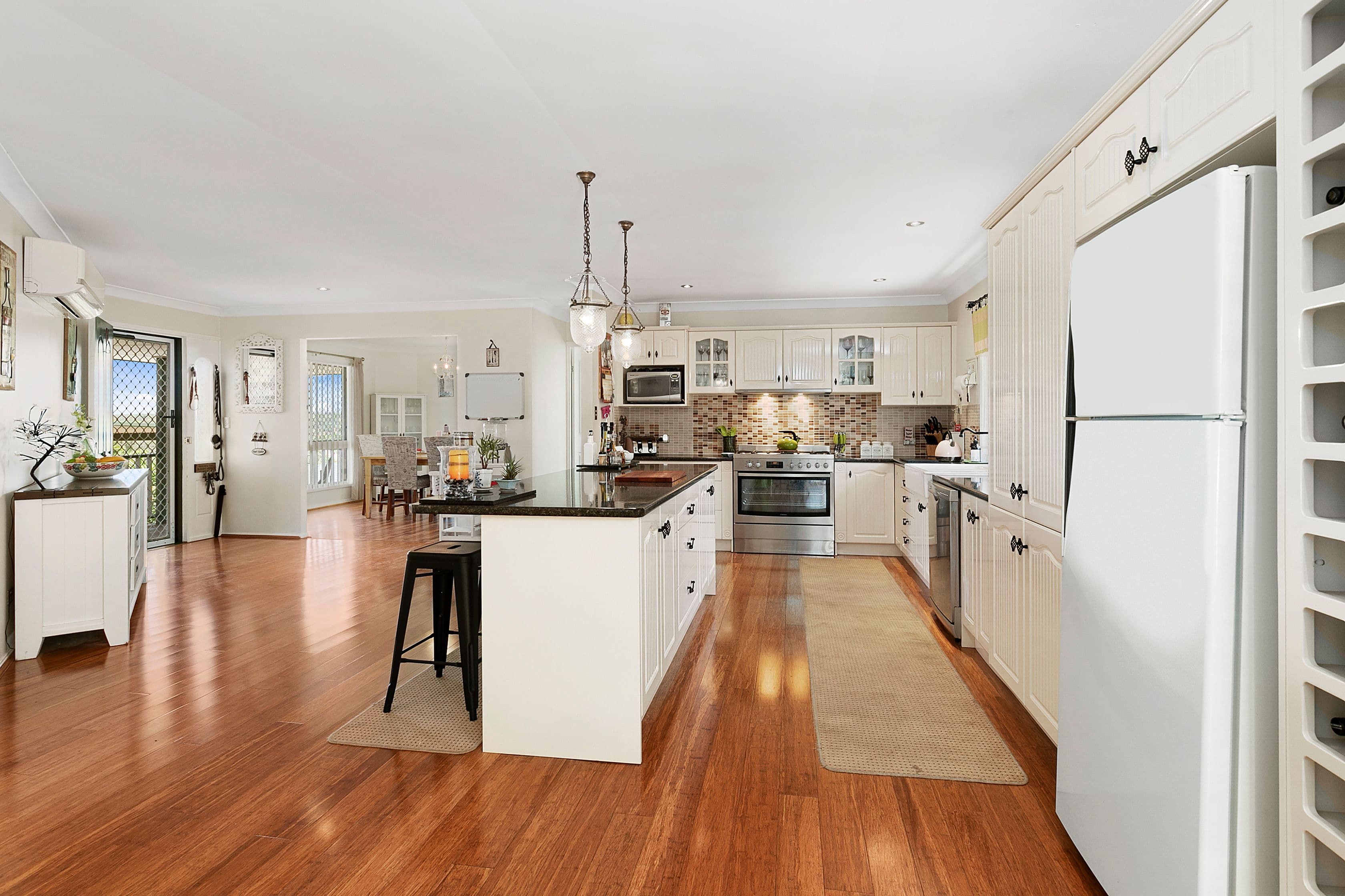 18 Montgomery Drive, Wellington Point QLD 4160, Wellington Point - Image 1