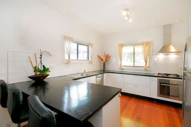 106 Britannia Street, GEELONG WEST VIC 3218, Geelong West - Thumbnail 2