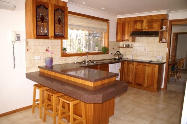 2  Joanne Place, ORANGE NSW 2800, Orange - Thumbnail 2