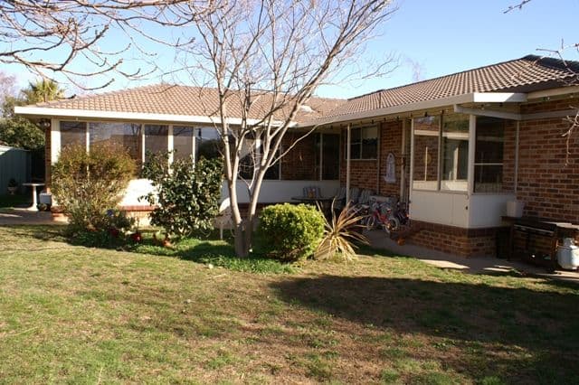 2  Joanne Place, ORANGE NSW 2800, Orange - Thumbnail 8