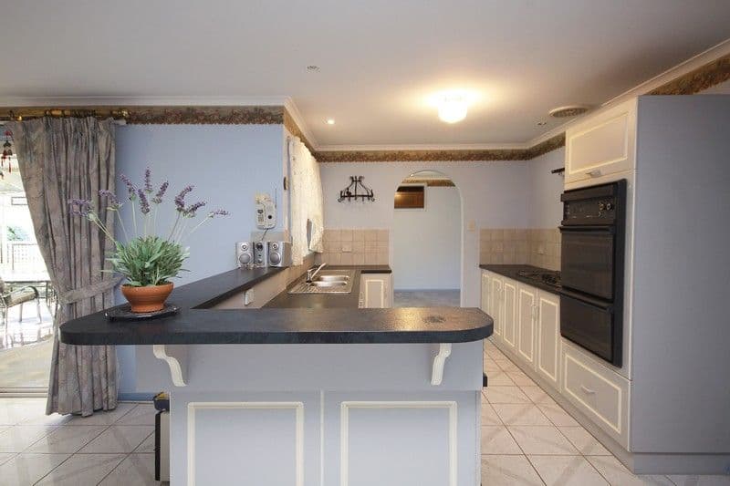 6 Whitehall Court, PARALOWIE SA 5108, Paralowie - Thumbnail 4