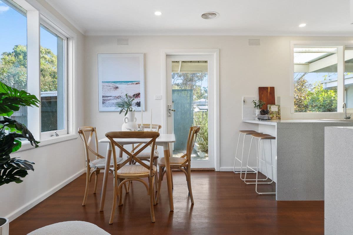 18 Helvetia Court, Frankston VIC 3199, Frankston - Thumbnail 5