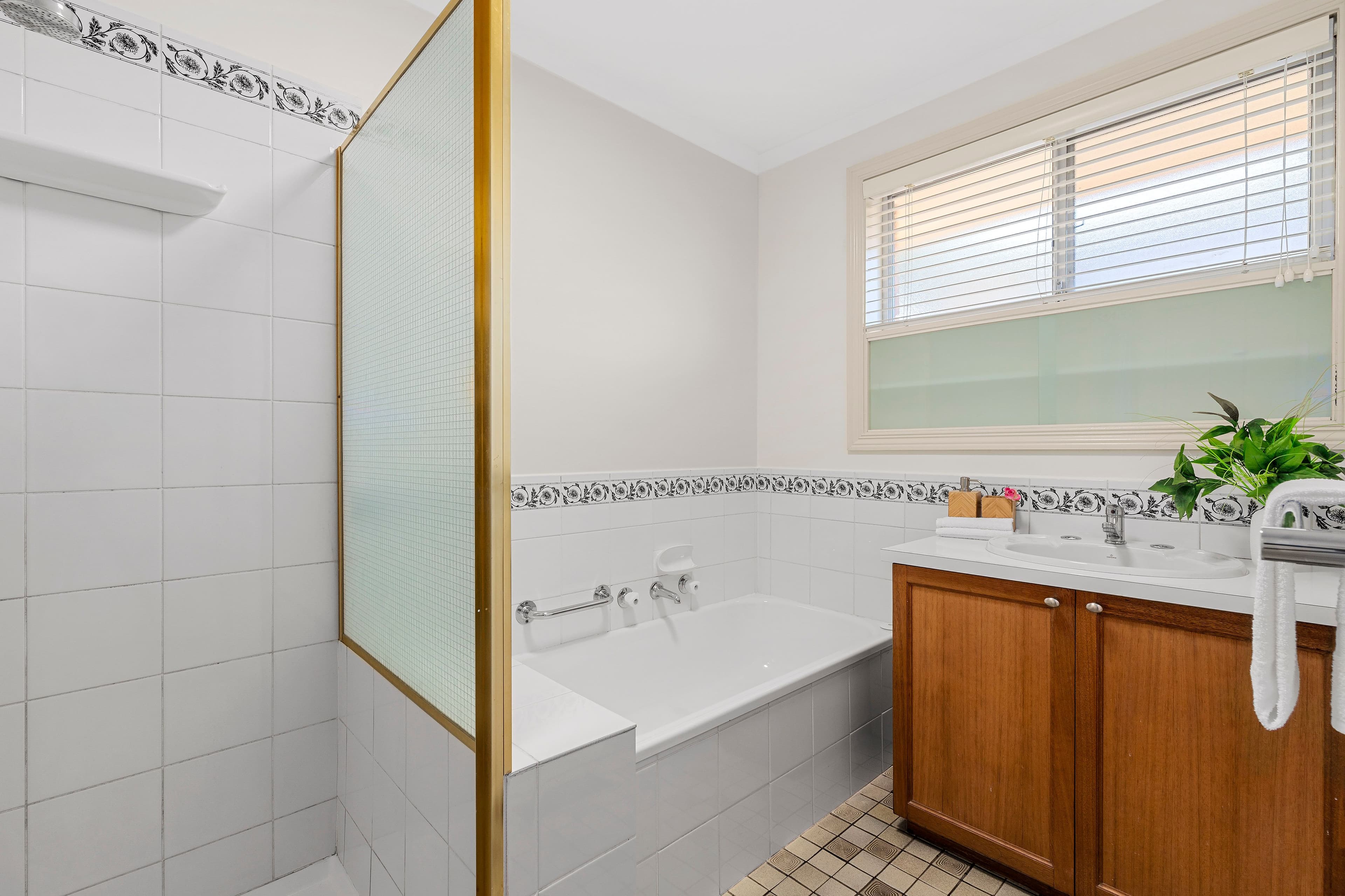 11 Kurrajong Crescent, Watsonia North VIC 3087, Watsonia North - Thumbnail 7