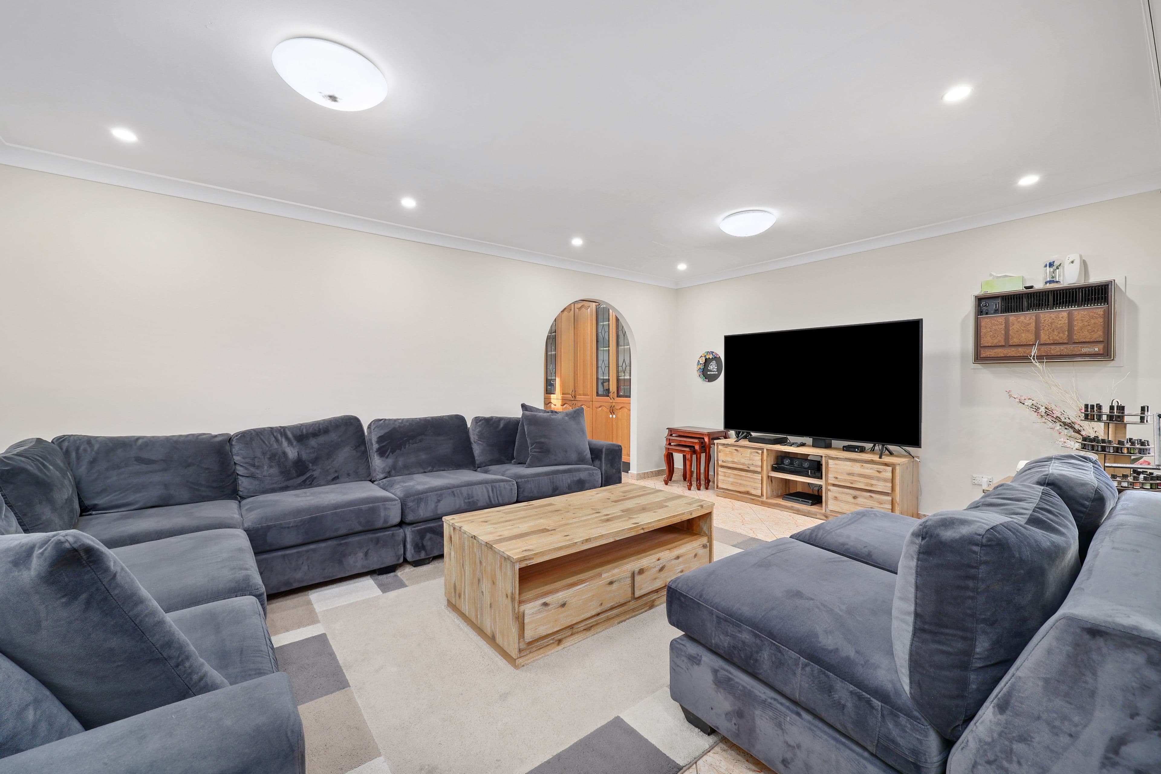 17 Ironbark Avenue, Casula NSW 2170, Casula - Thumbnail 2