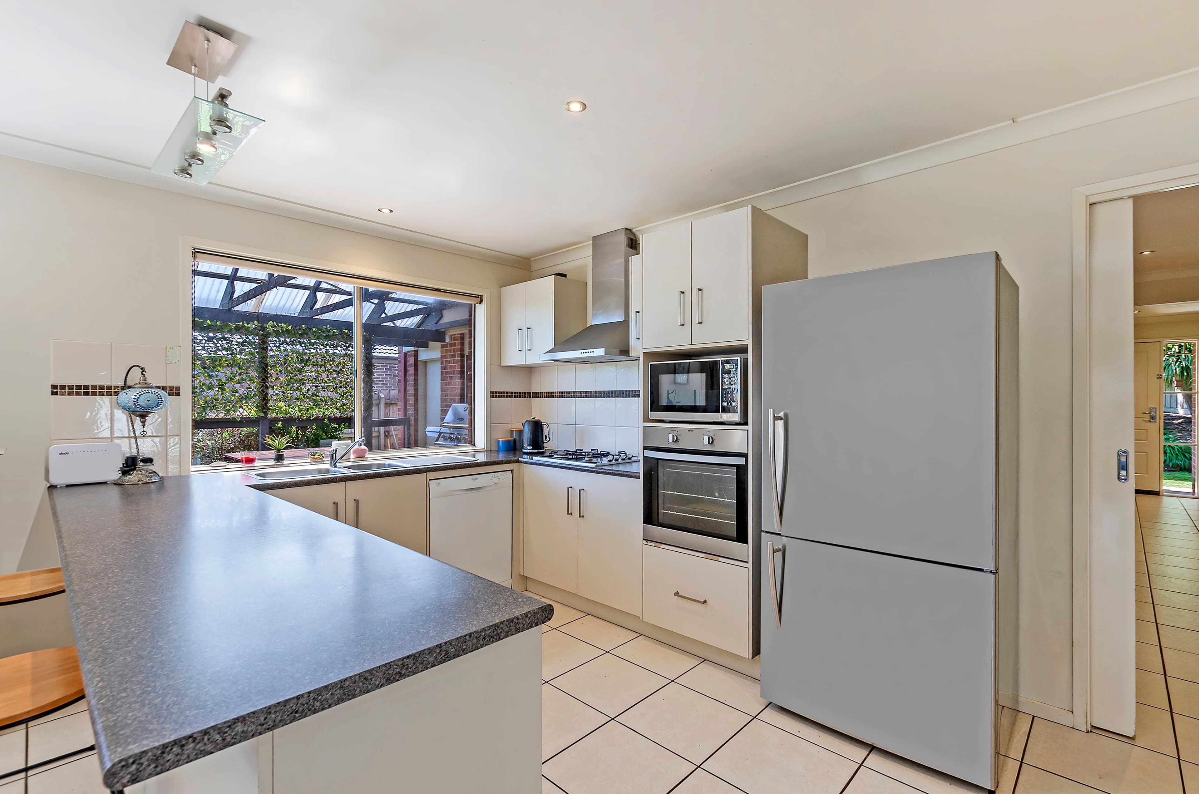 25 Adriana Crescent, Warrnambool VIC 3280, Warrnambool - Thumbnail 3