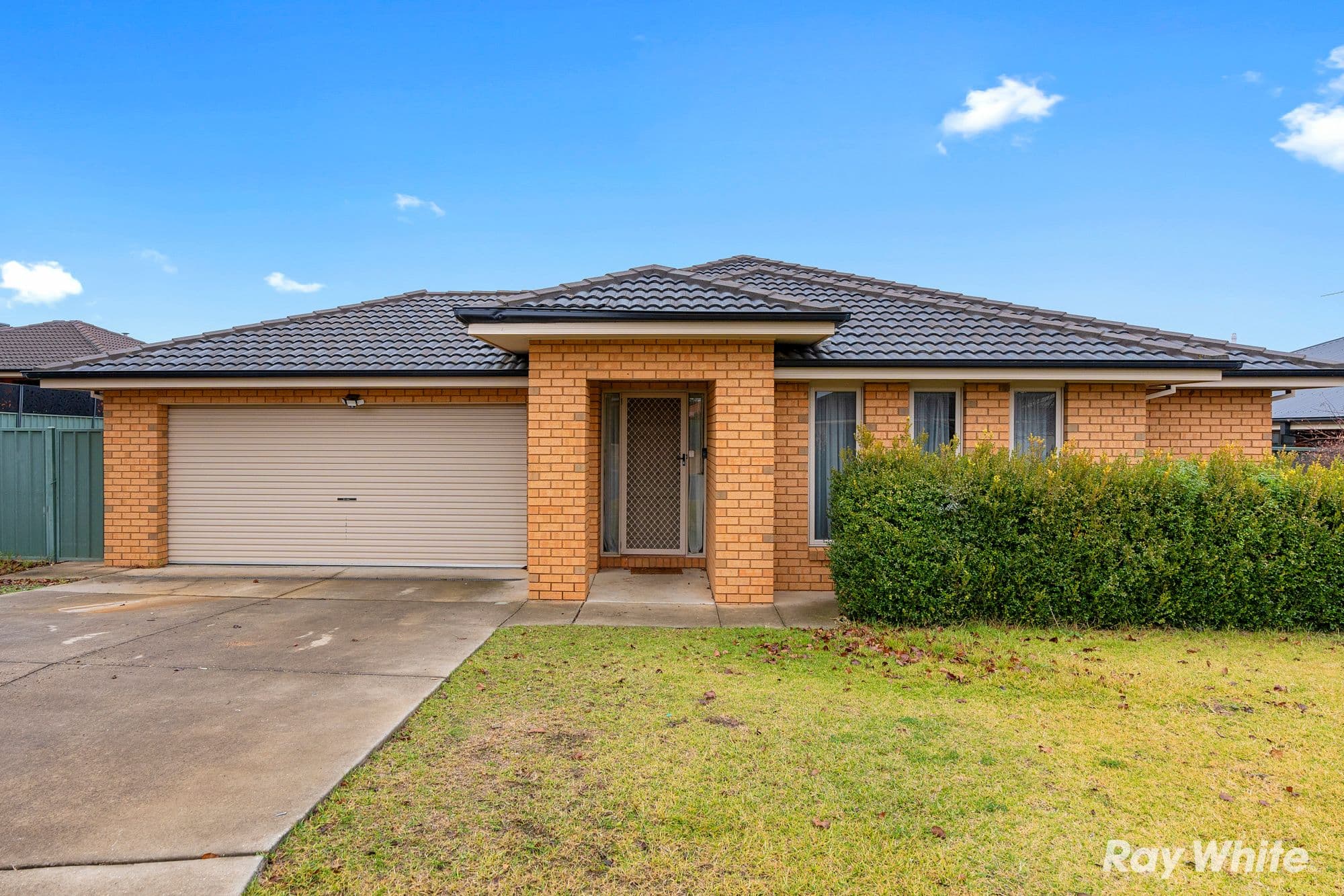 9 Protea Place, FOREST HILL NSW 2651, Forest Hill - Thumbnail 3