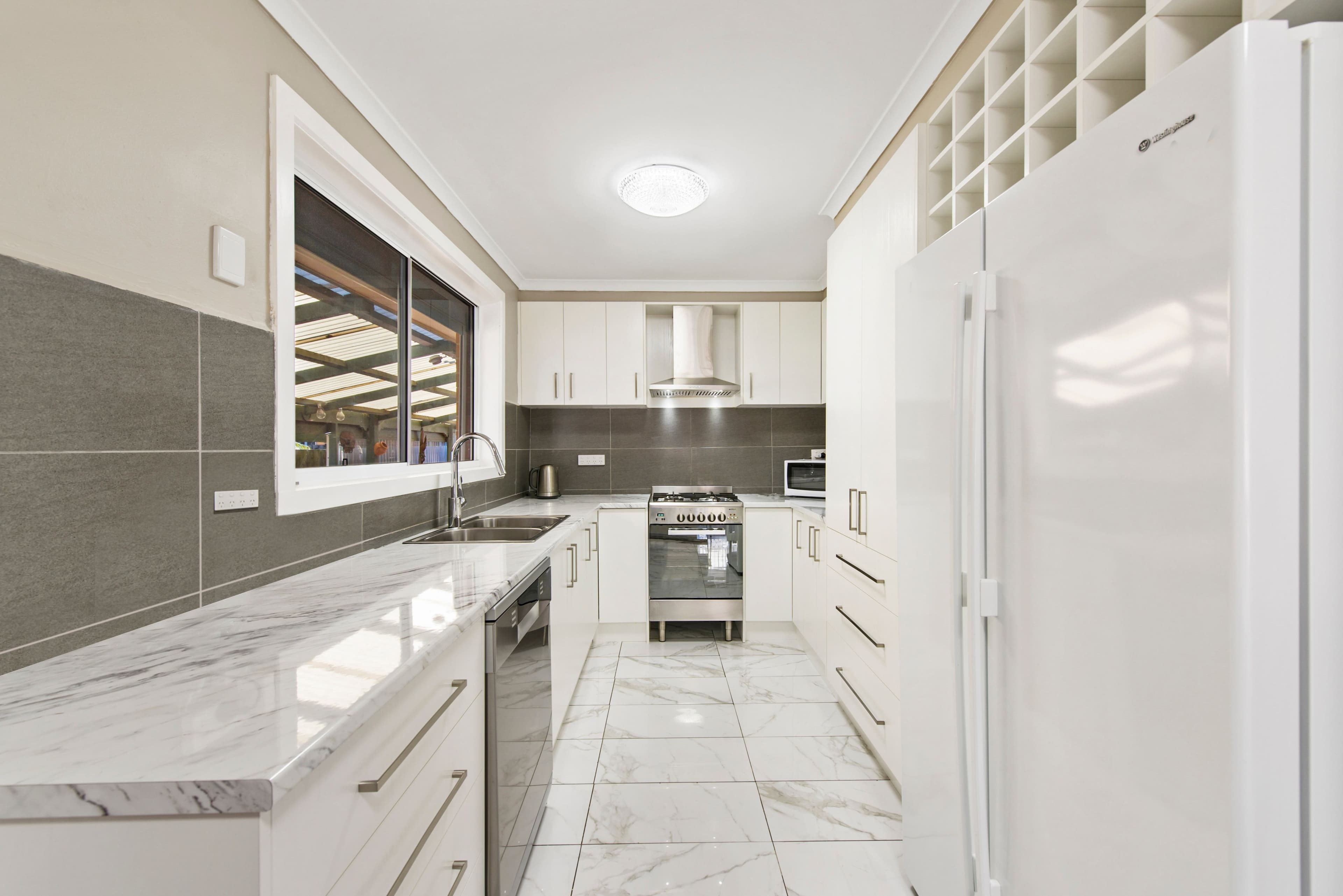 3 Buckingham Street, Sydenham VIC 3037, Sydenham - Thumbnail 2