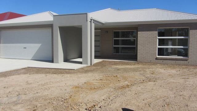 33 Princeton Court, THURGOONA NSW 2640, Thurgoona - Image 1