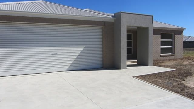 33 Princeton Court, THURGOONA NSW 2640, Thurgoona - Thumbnail 2