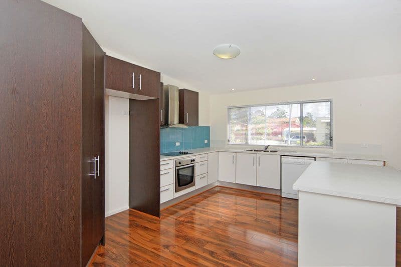 183 Lakedge Avenue, BERKELEY VALE NSW 2261, Berkeley Vale - Thumbnail 4