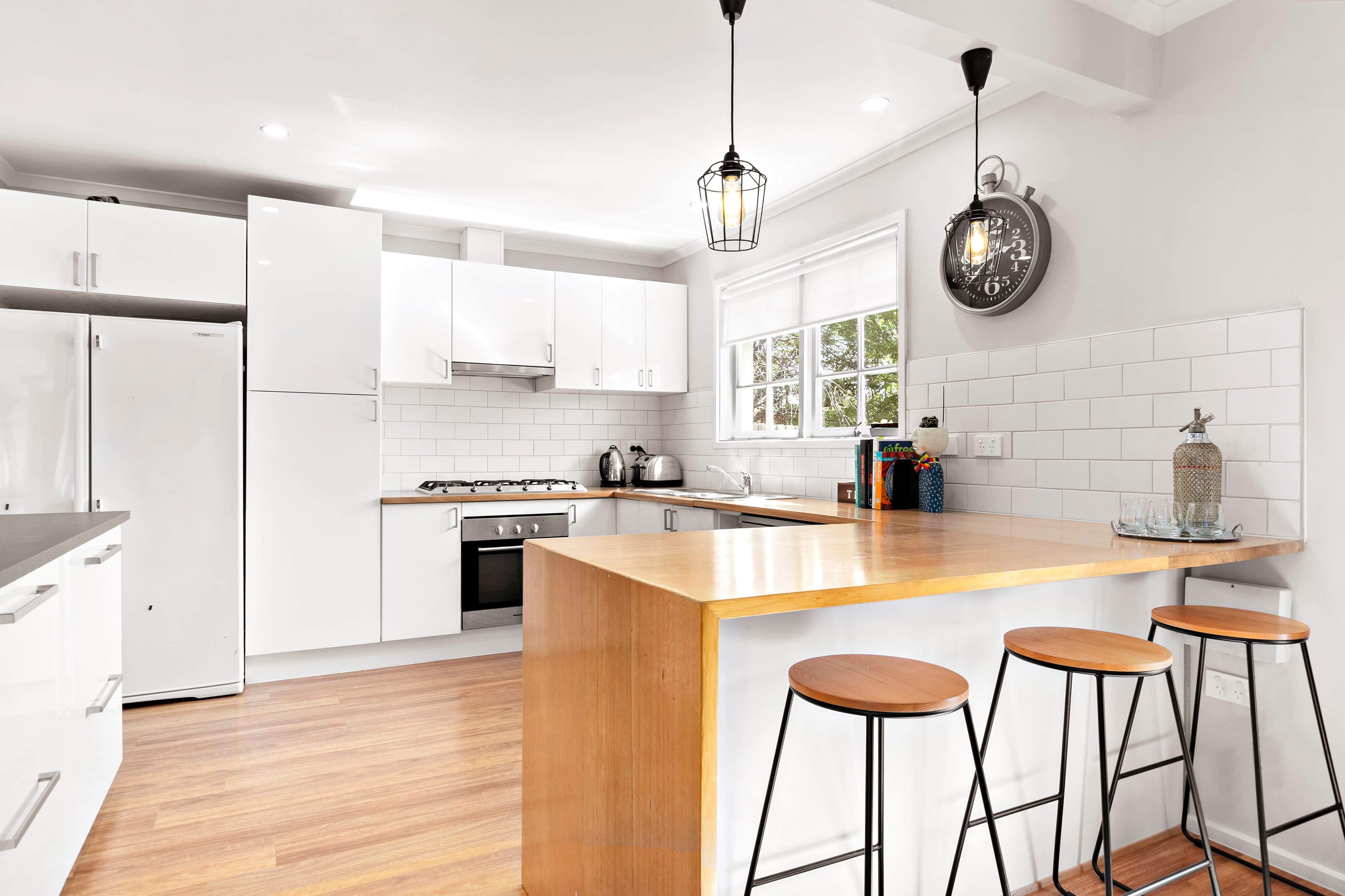 24 Ellis Street, Frankston VIC 3199, Frankston - Thumbnail 4