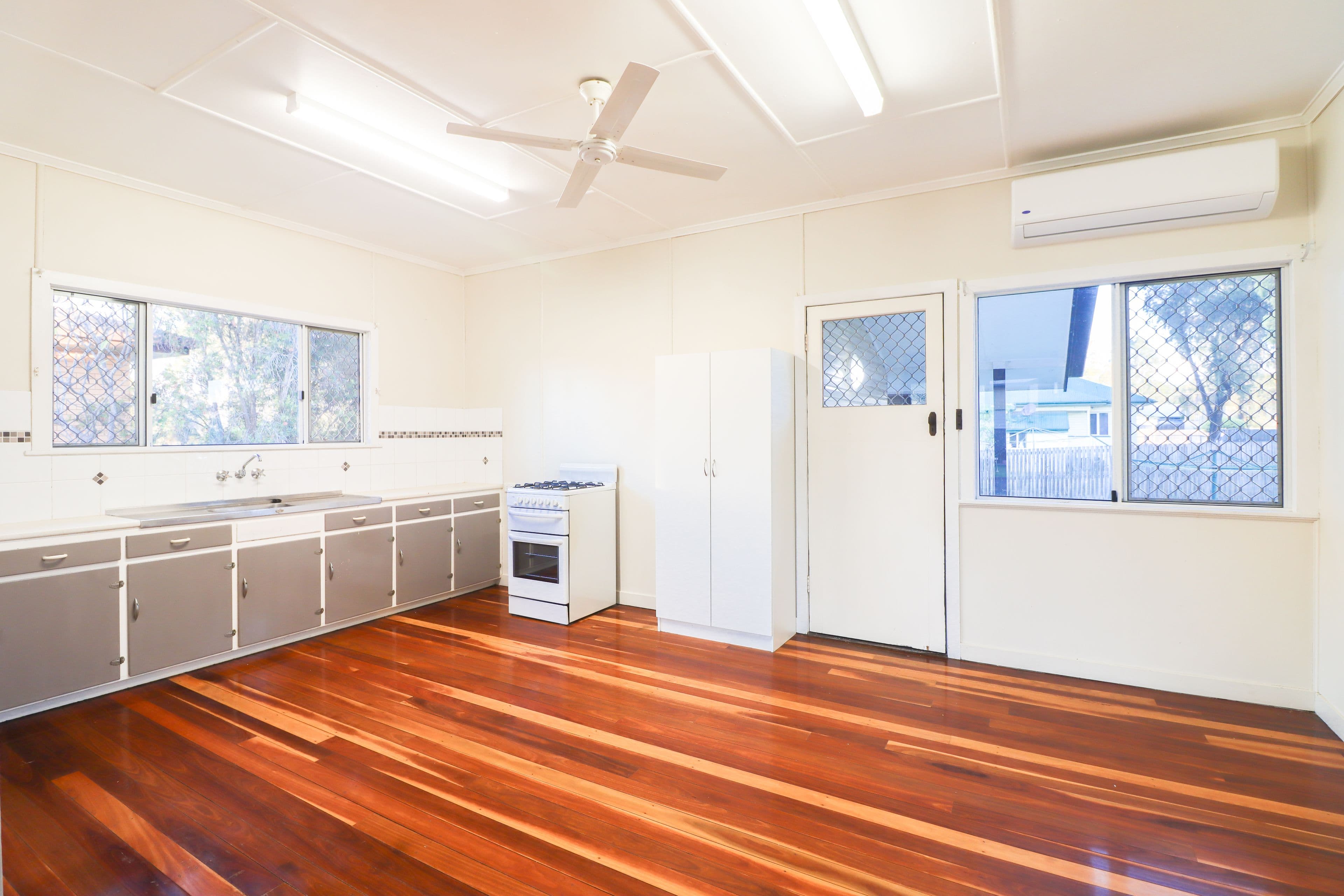 22 Reddy Street, One Mile QLD 4305, One Mile - Thumbnail 5