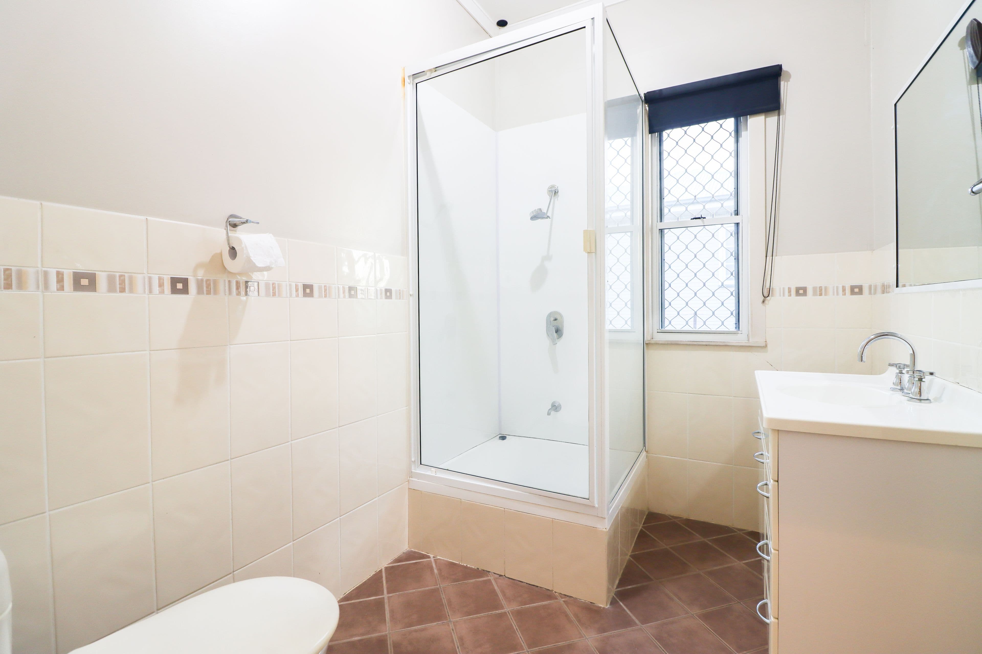 22 Reddy Street, One Mile QLD 4305, One Mile - Thumbnail 8