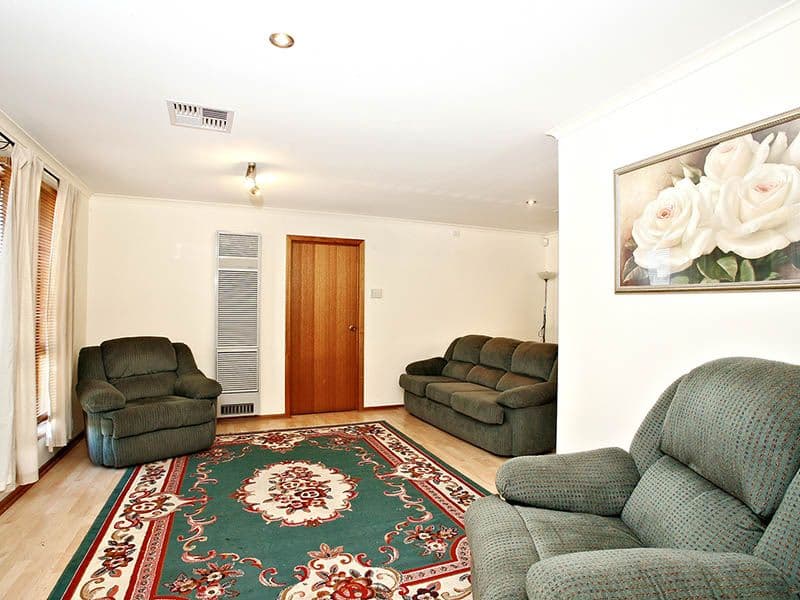 6 Marla Crescent, NOARLUNGA DOWNS SA 5168, Noarlunga Downs - Thumbnail 2
