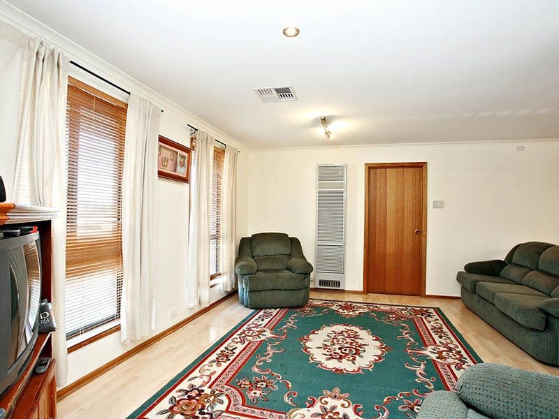 6 Marla Crescent, NOARLUNGA DOWNS SA 5168, Noarlunga Downs - Thumbnail 3