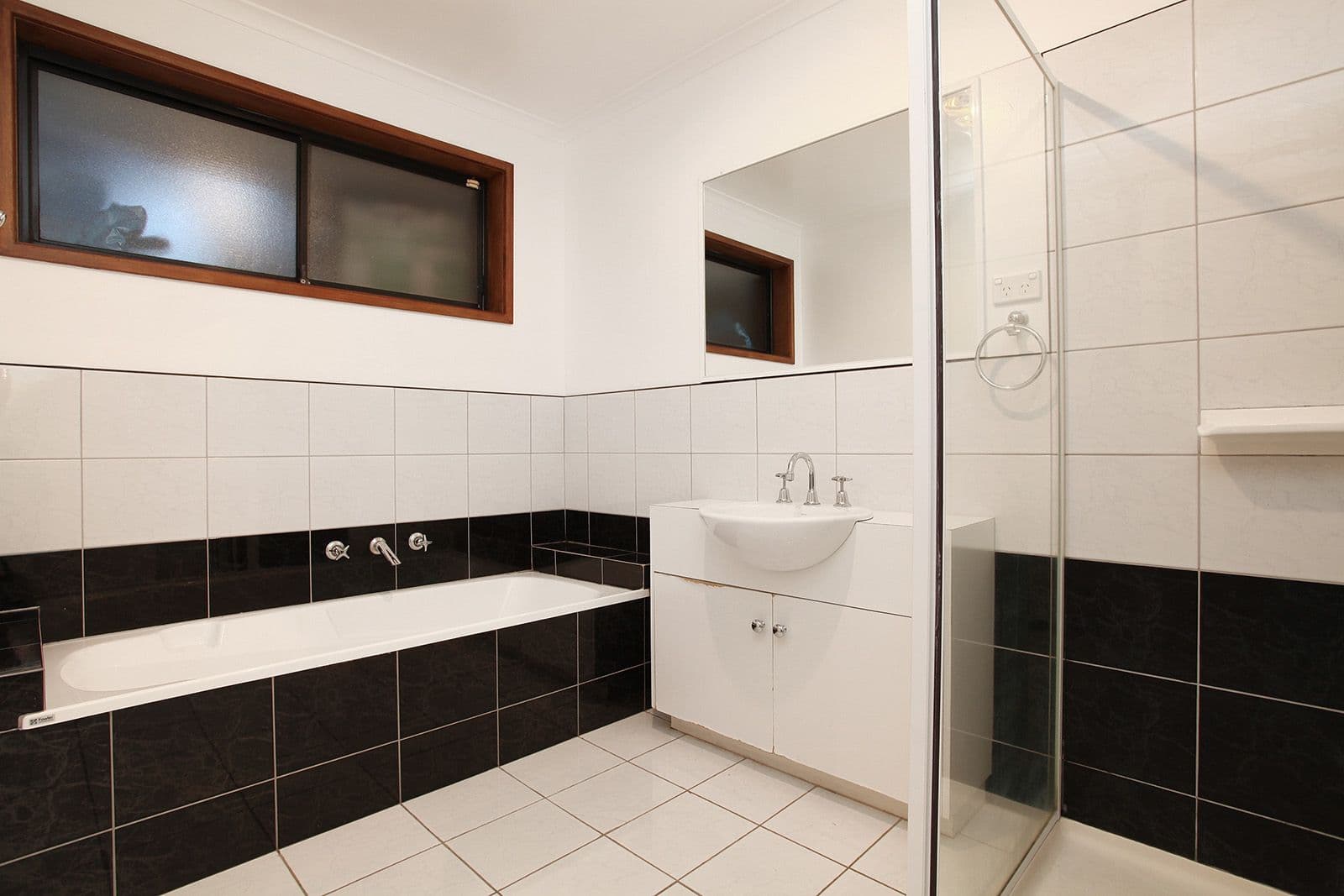 54 SPELLMAN Avenue, SYDENHAM VIC 3037, Sydenham - Thumbnail 5