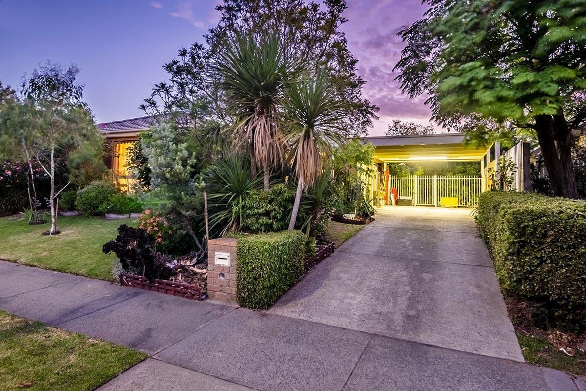 10 Godwin Crescent, Cranbourne North VIC 3977, Cranbourne North - Thumbnail 3