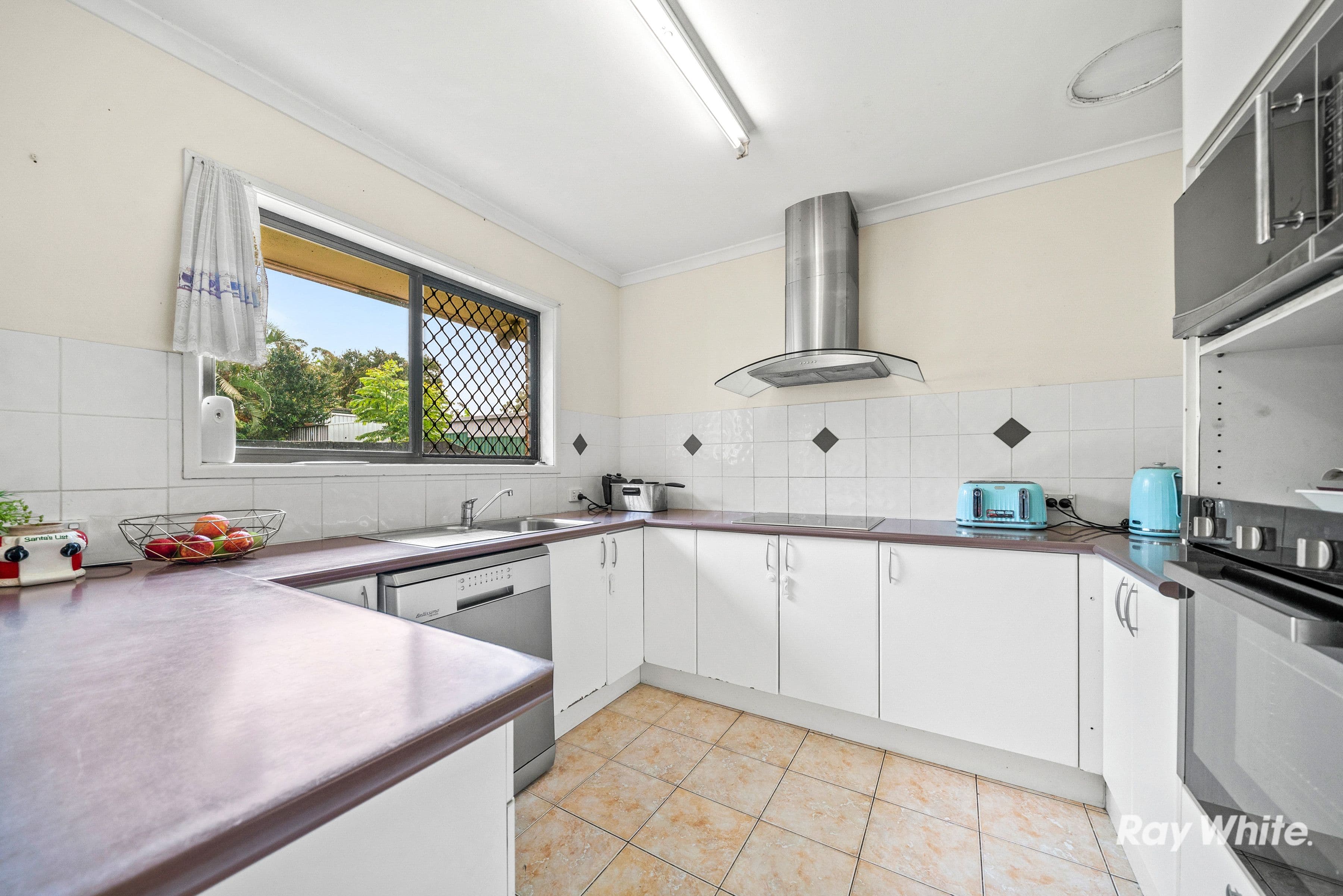 9 ADAM Street, Browns Plains QLD 4118, Browns Plains - Thumbnail 4