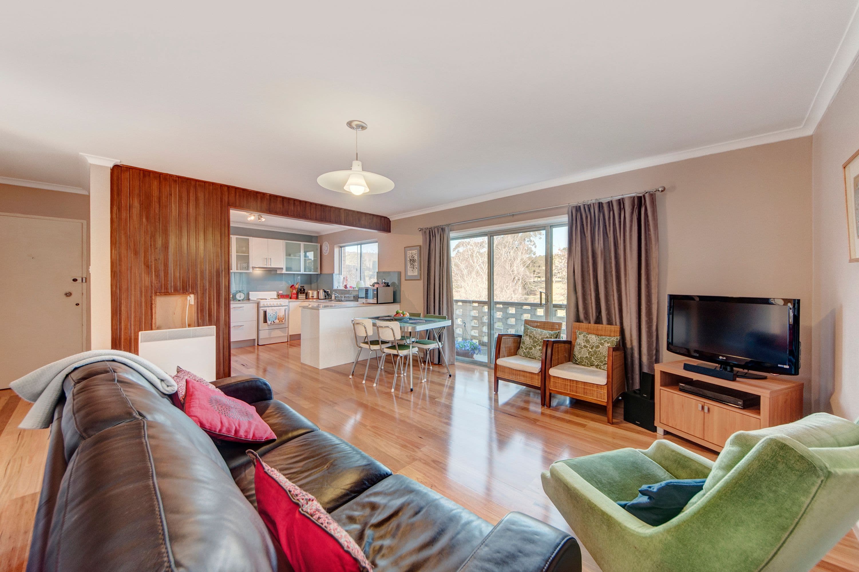 60 Trinculo Place, Queanbeyan East NSW 2620, Queanbeyan East - Thumbnail 4