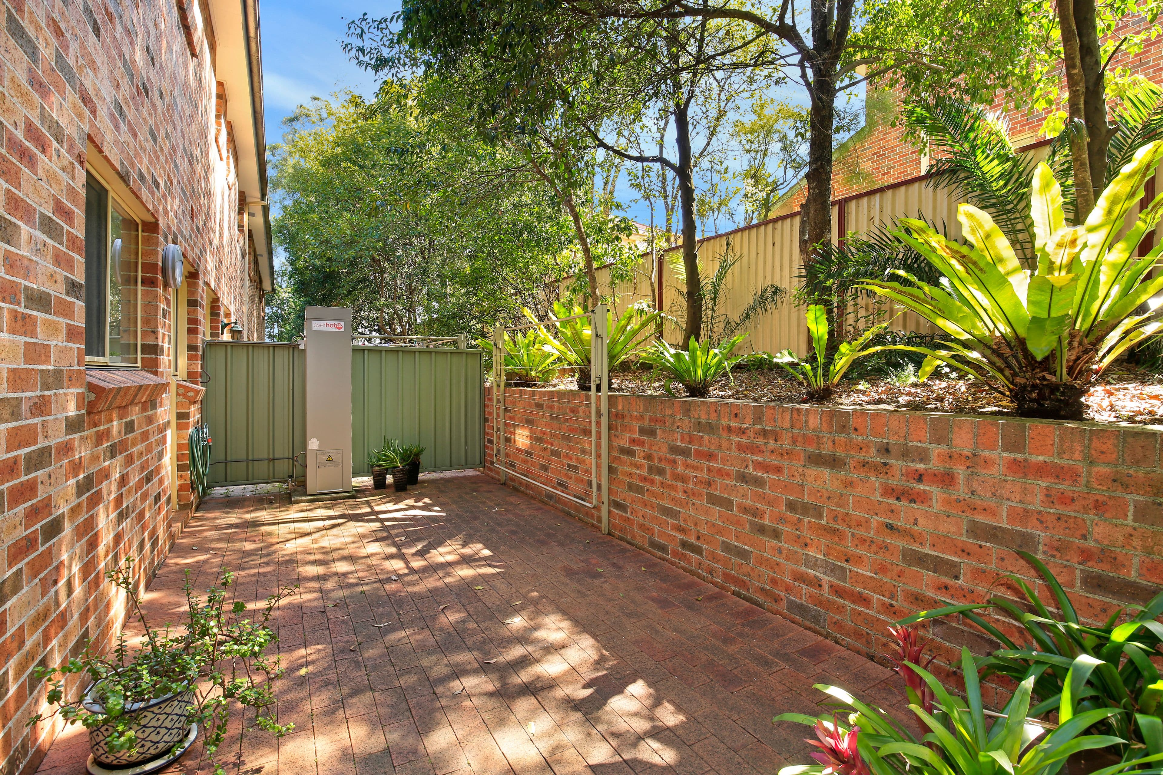 41-43 Robertson Street, Coniston NSW 2500, Coniston - Thumbnail 8
