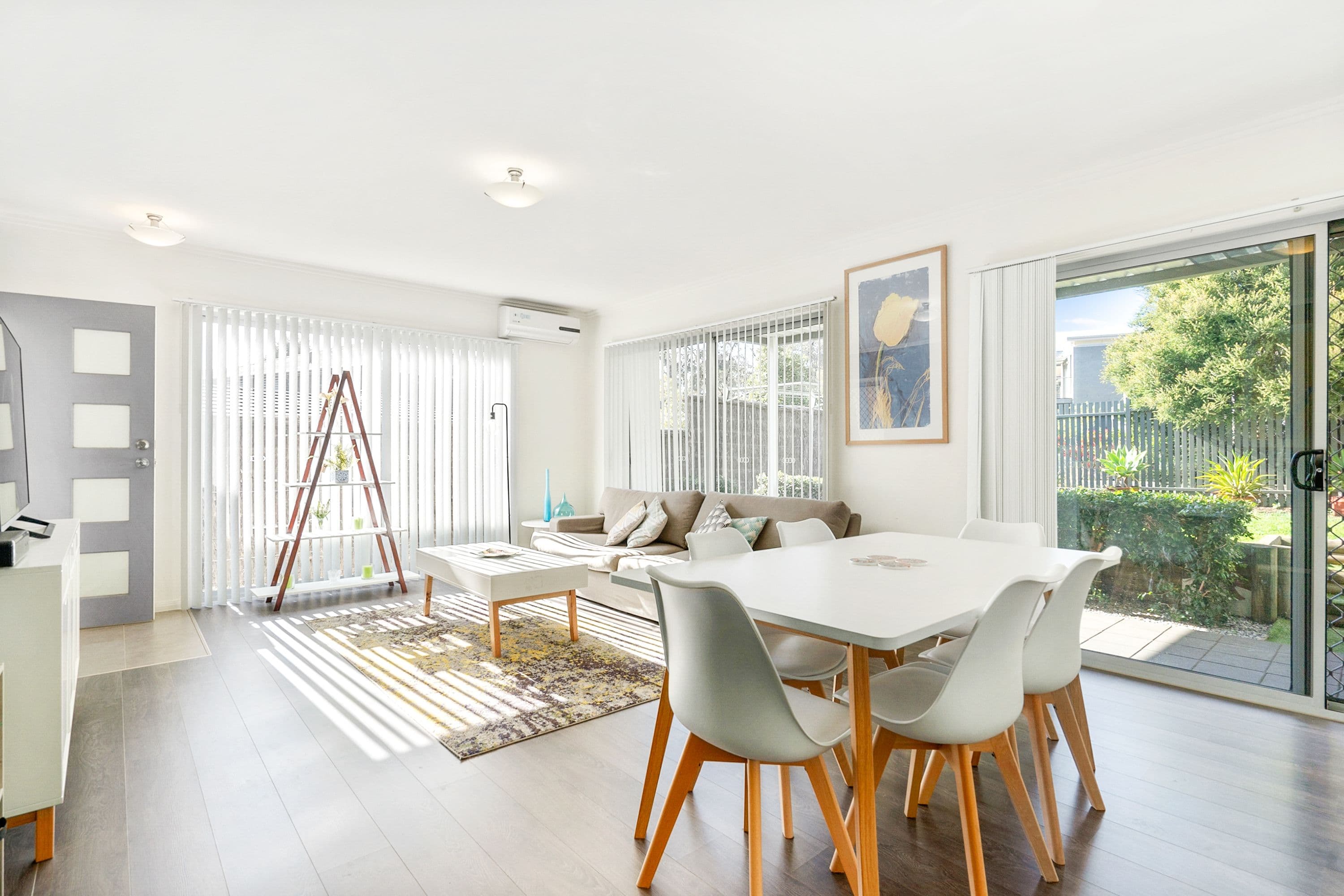 61 Newleaf Parade, Bonnyrigg - Image 1