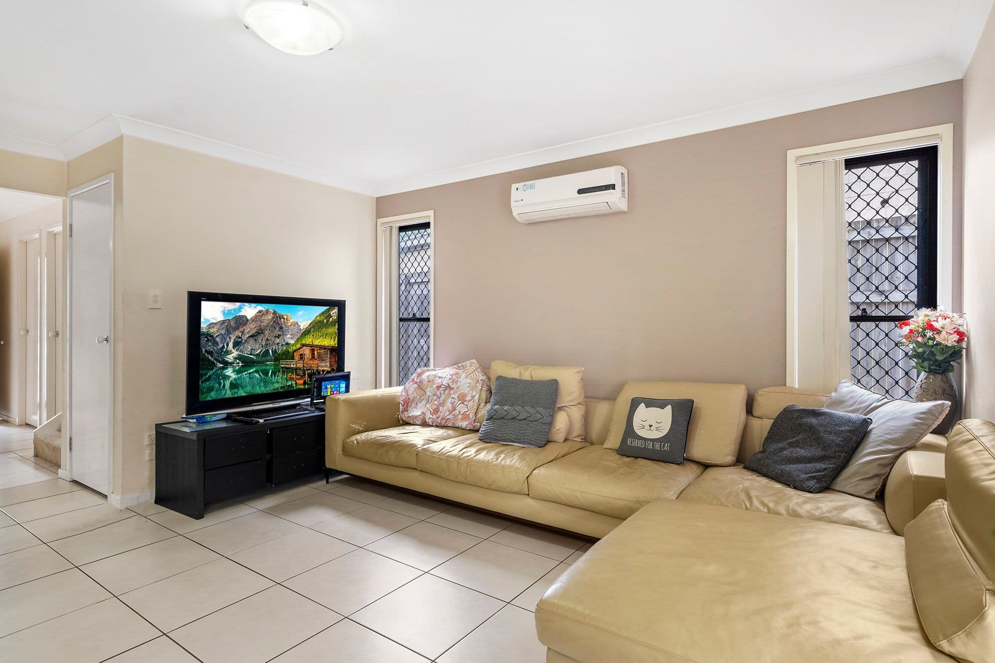 18 Diane Court, Calamvale QLD 4116, Calamvale - Thumbnail 4