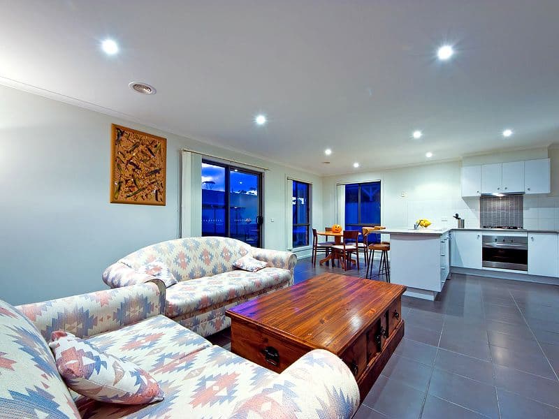 4 Wentworth Avenue, WYNDHAM VALE VIC 3024, Wyndham Vale - Thumbnail 3