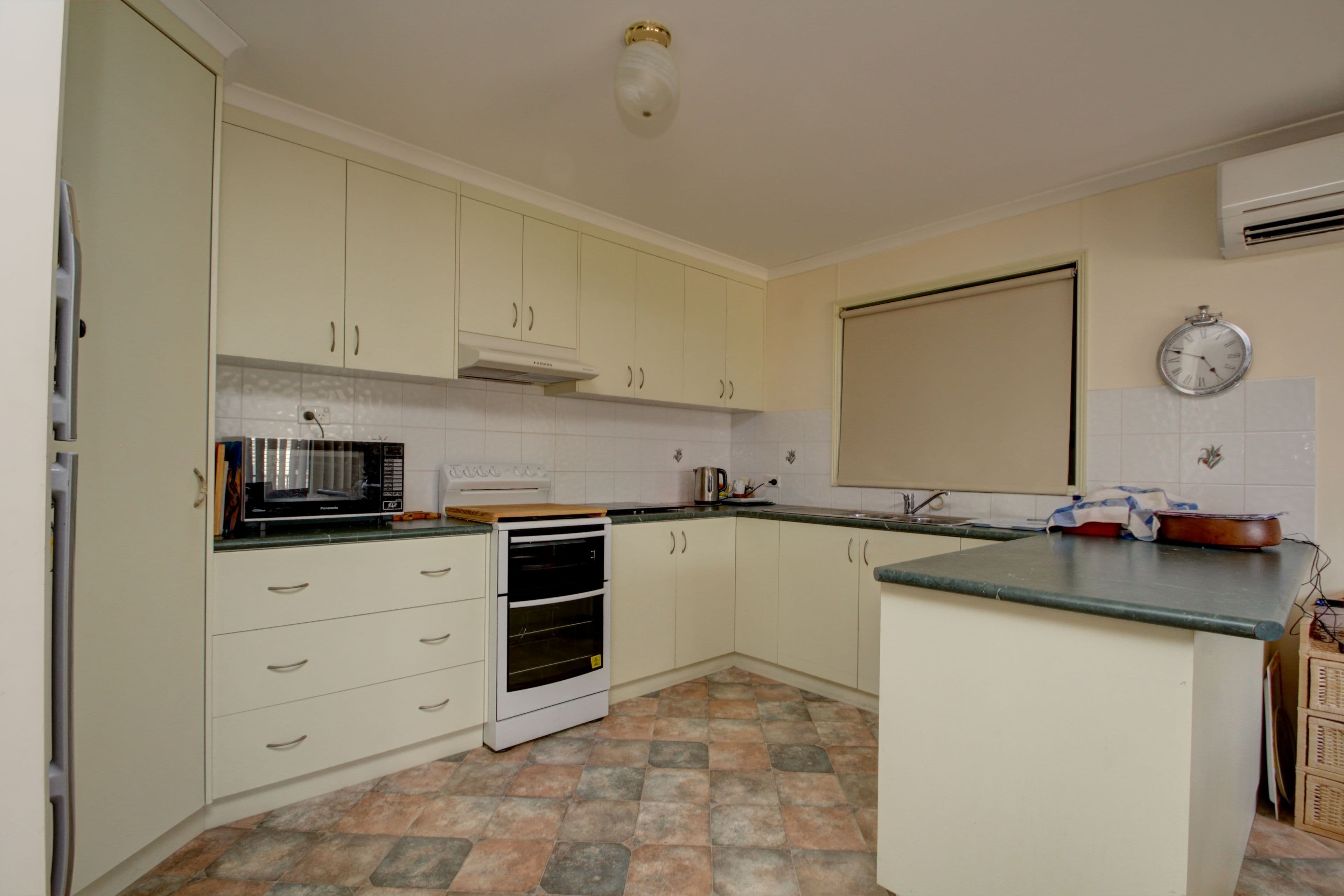 10 Belview Street, Cobram VIC 3644, Cobram - Thumbnail 6