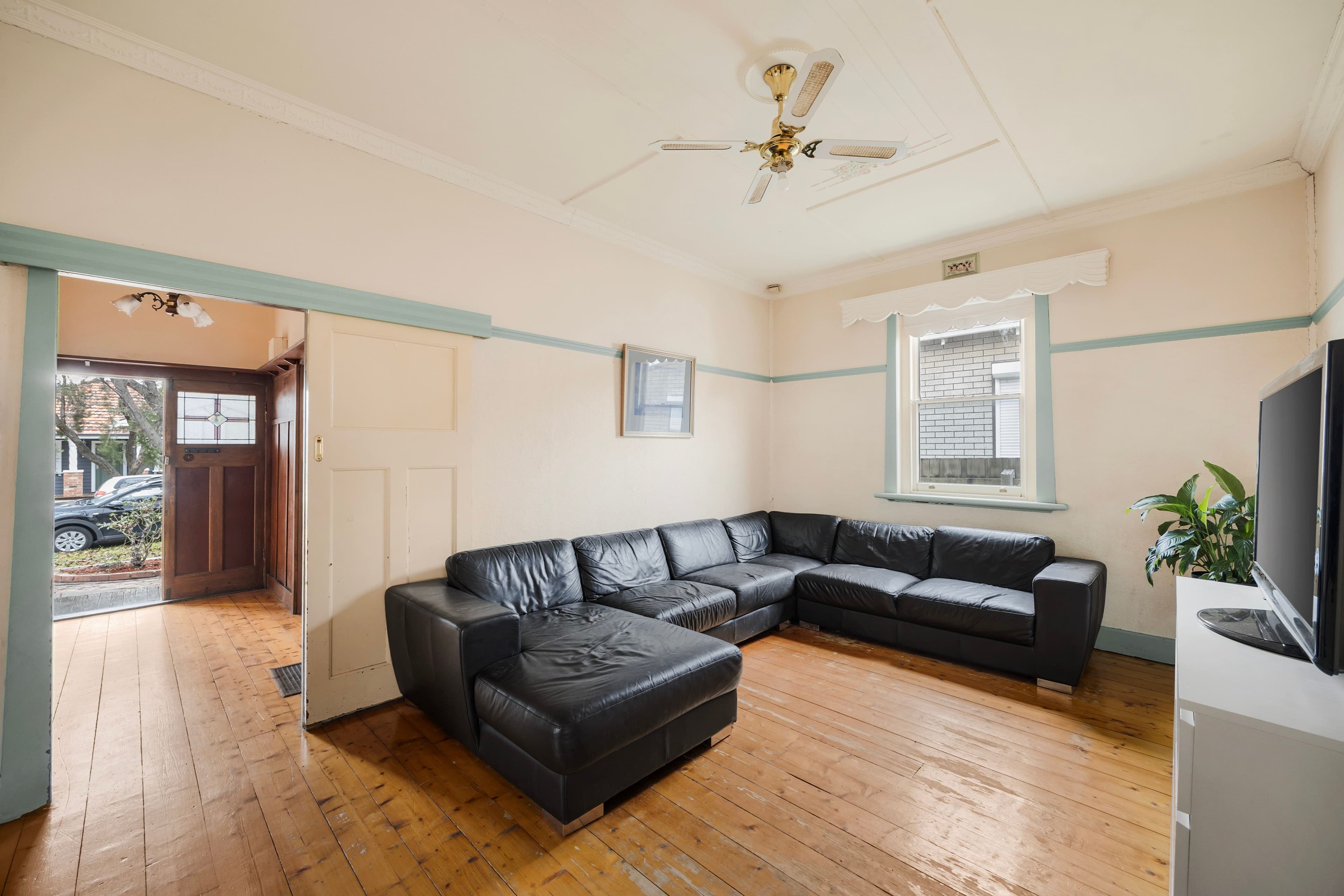 10 Hansen Street, West Footscray VIC 3012, West Footscray - Thumbnail 3