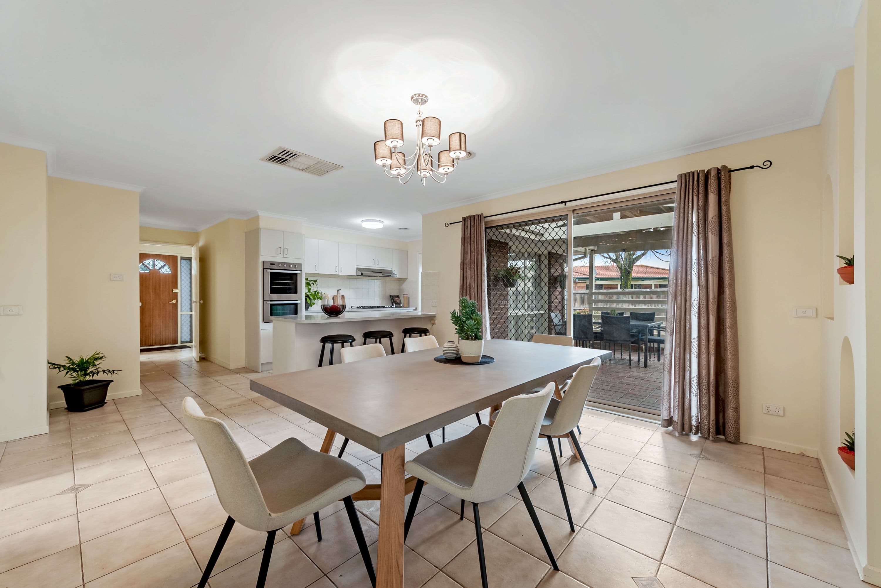 20 Yarcombe Crescent, Craigieburn VIC 3064, Craigieburn - Thumbnail 4