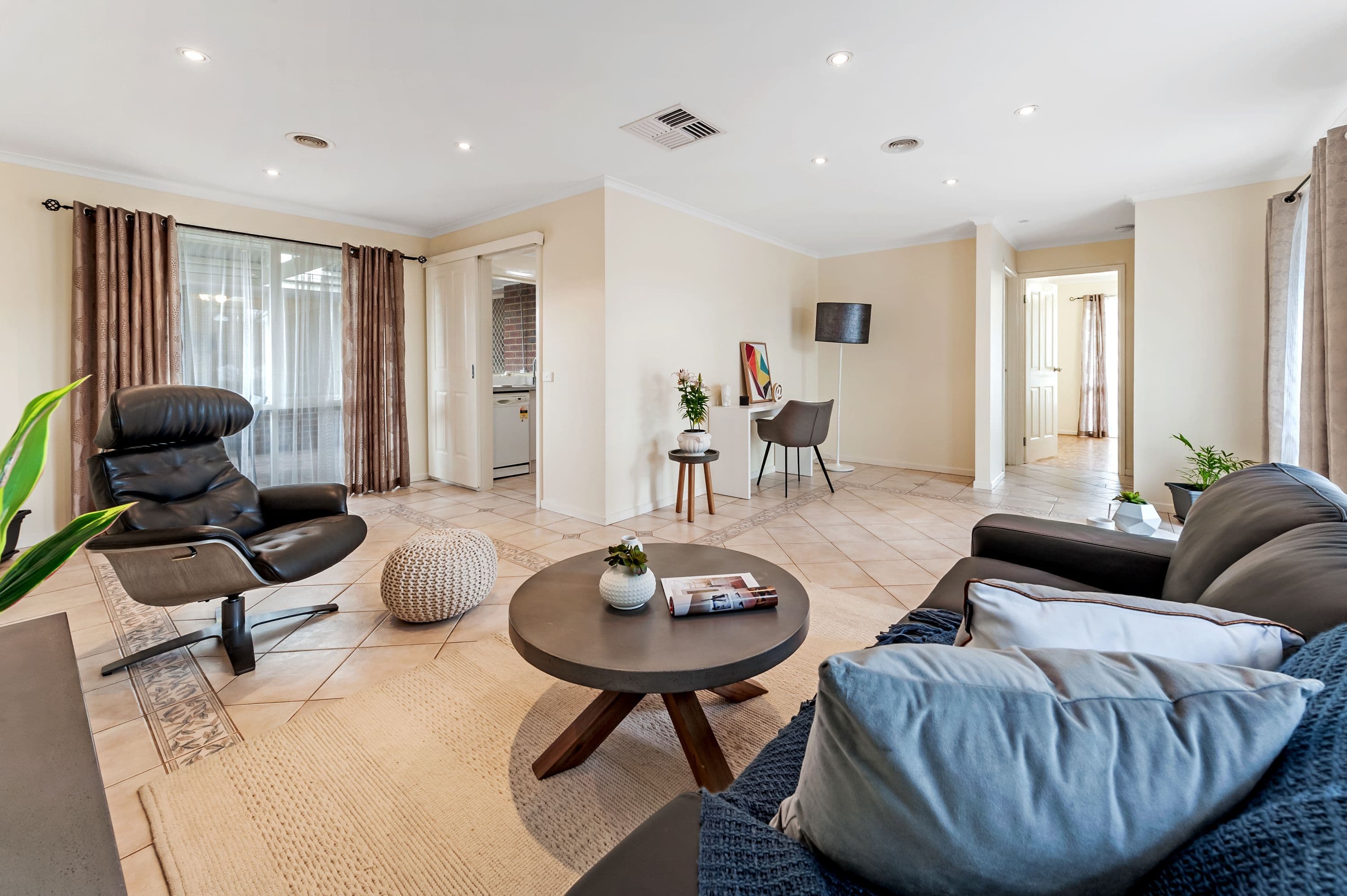 20 Yarcombe Crescent, Craigieburn VIC 3064, Craigieburn - Thumbnail 7