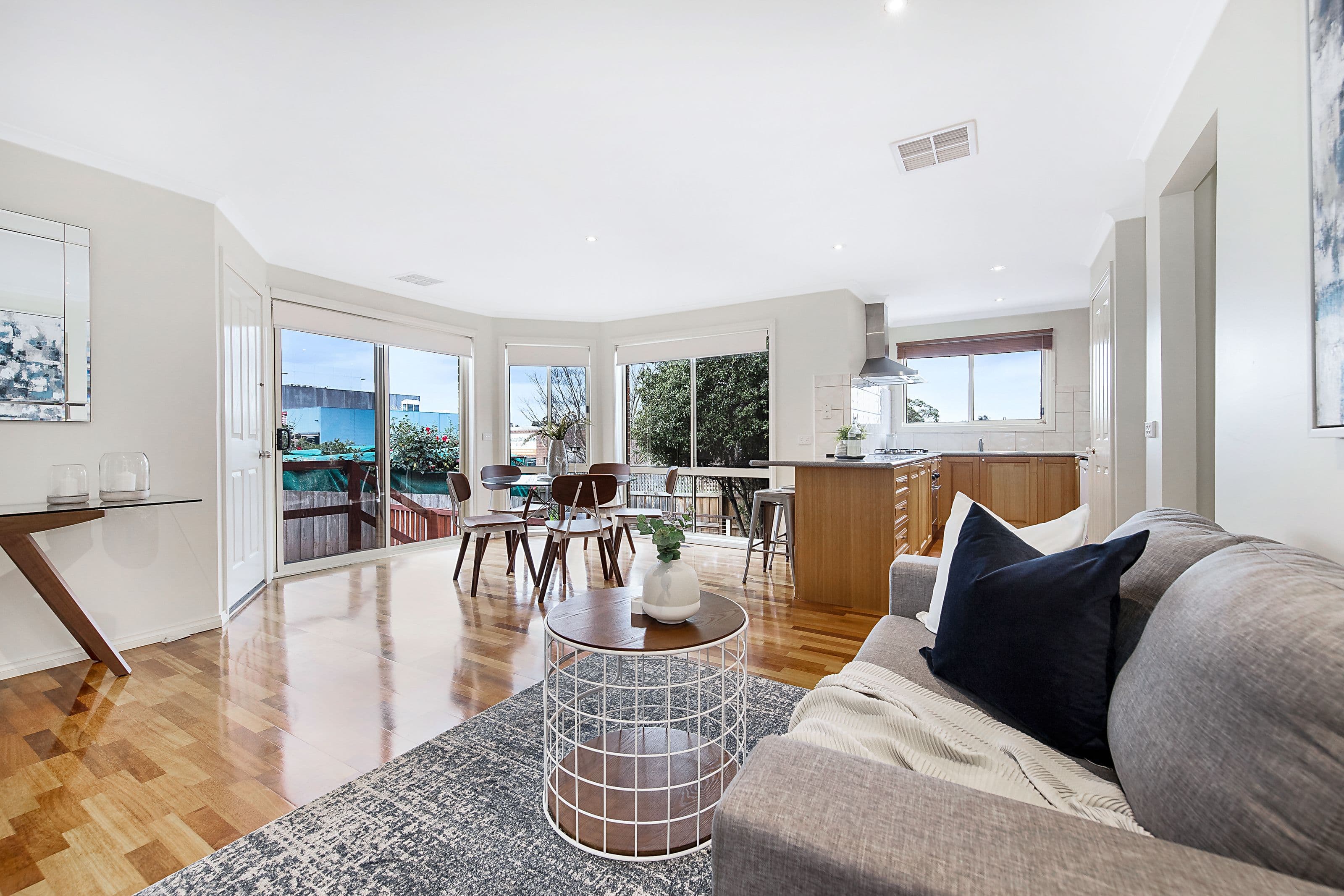 6 Doynton Parade, Mount Waverley VIC 3149, Mount Waverley - Thumbnail 3