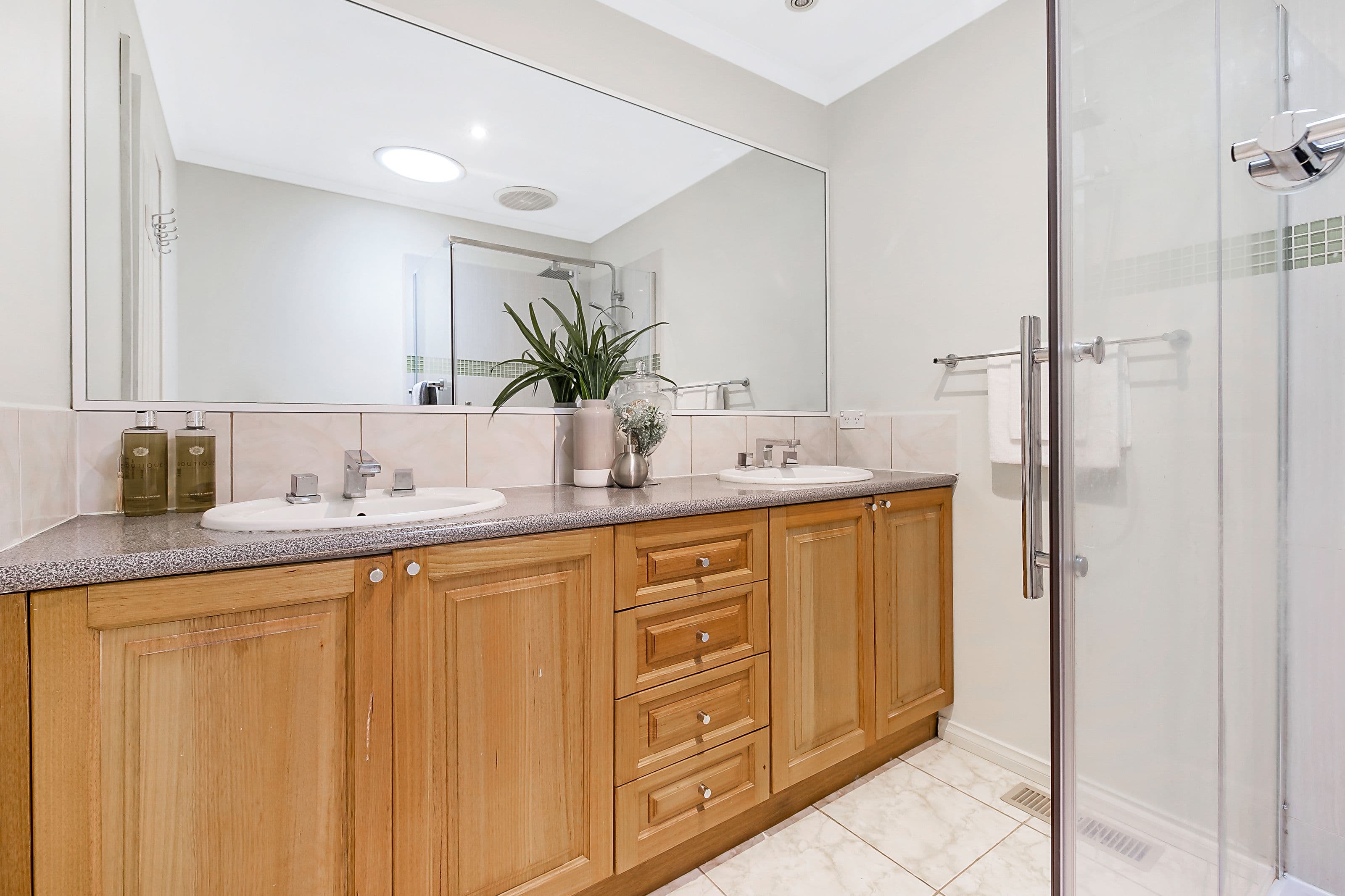 6 Doynton Parade, Mount Waverley VIC 3149, Mount Waverley - Thumbnail 7